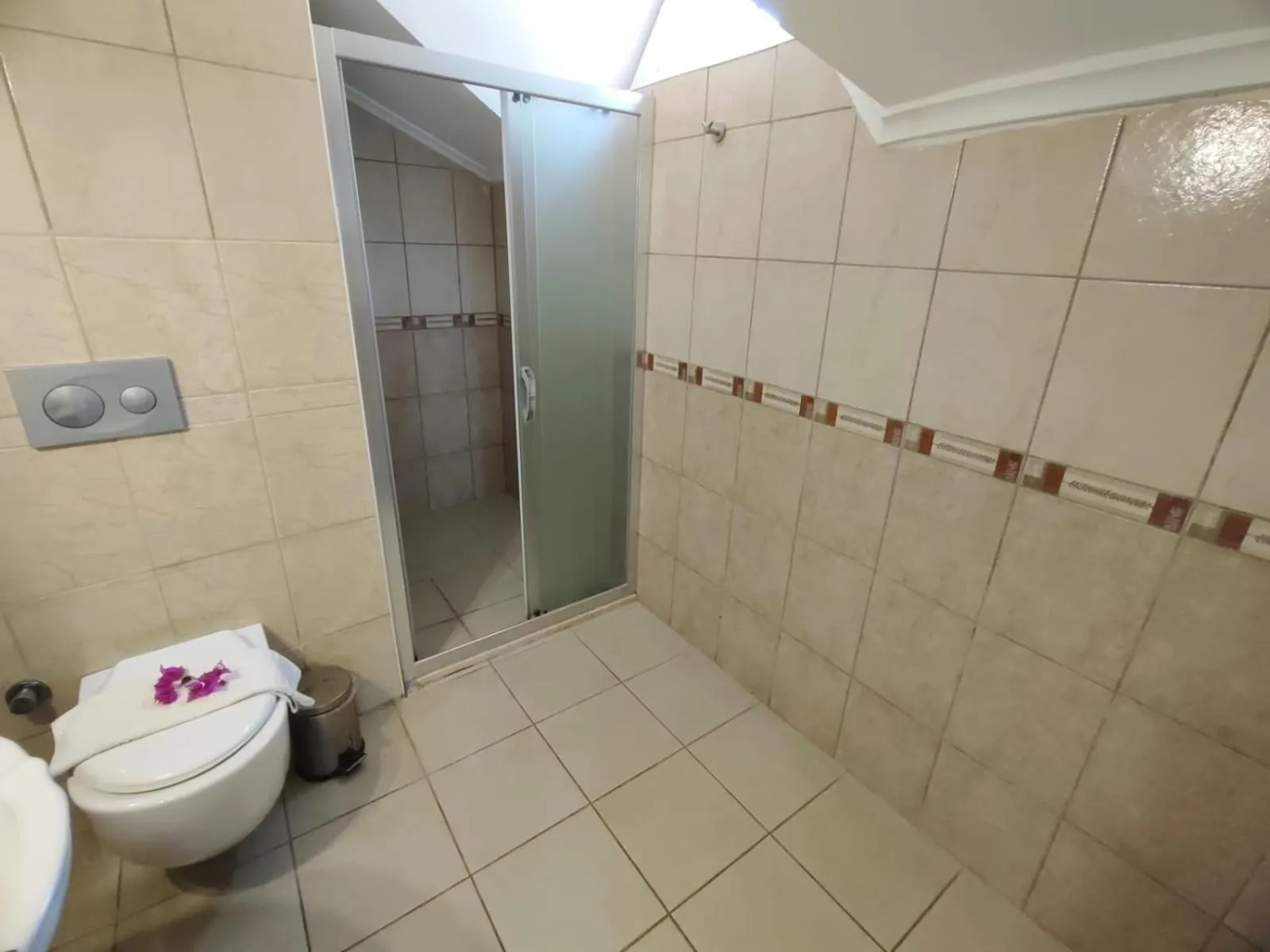 Toilet in Bucak Apart Hotel Göcek & Beach