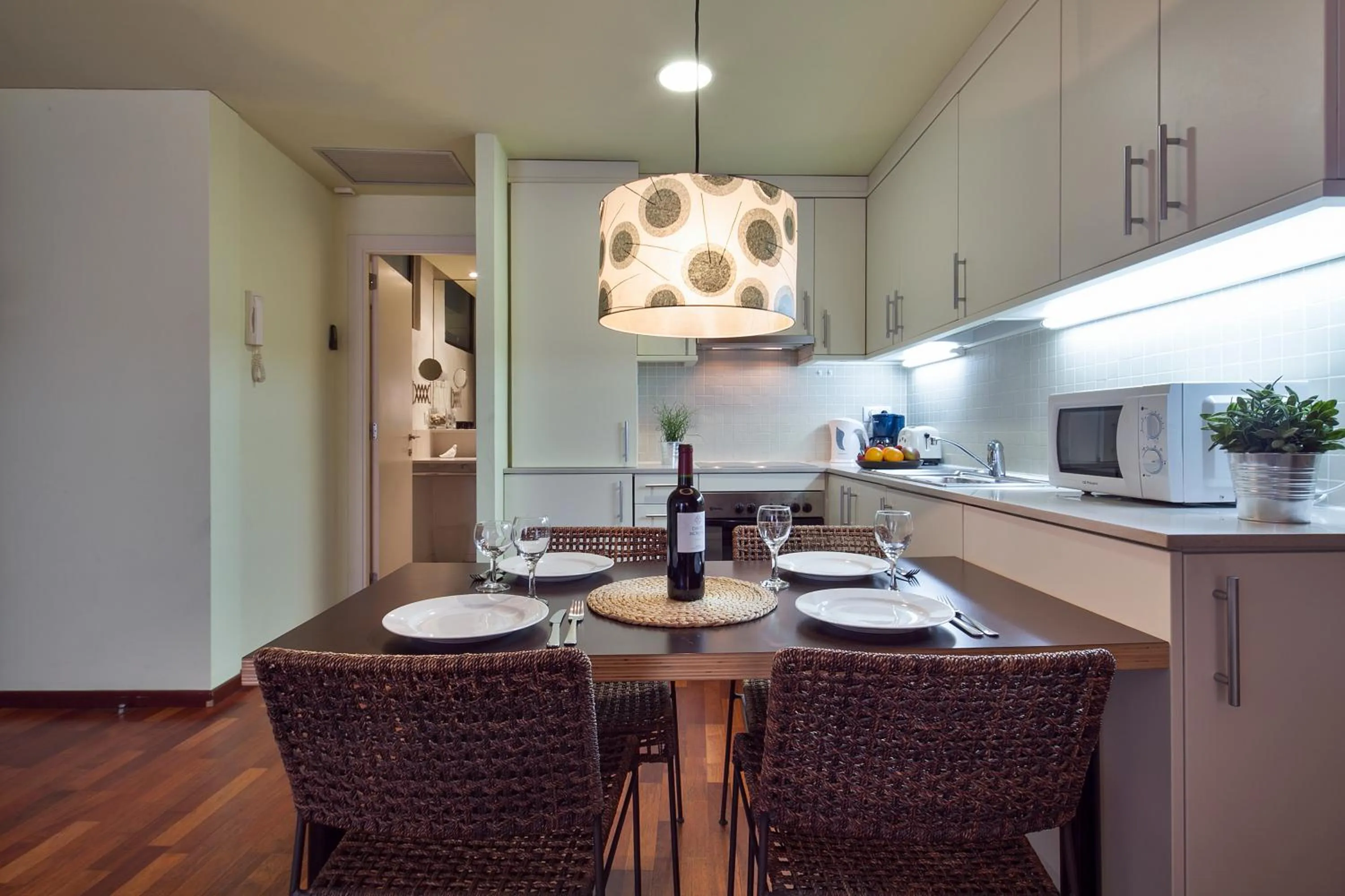 Kitchen or kitchenette in Inside Barcelona Apartments Esparteria