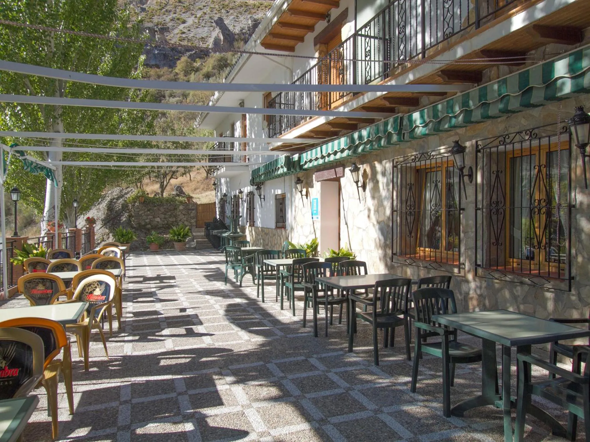 Facade/entrance in La Higuera