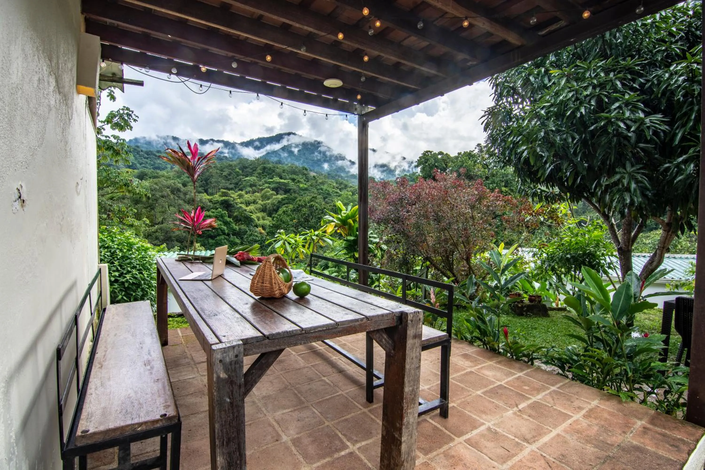 Patio in Sweet Harmony Hotel Boutique by Xarm Hotels