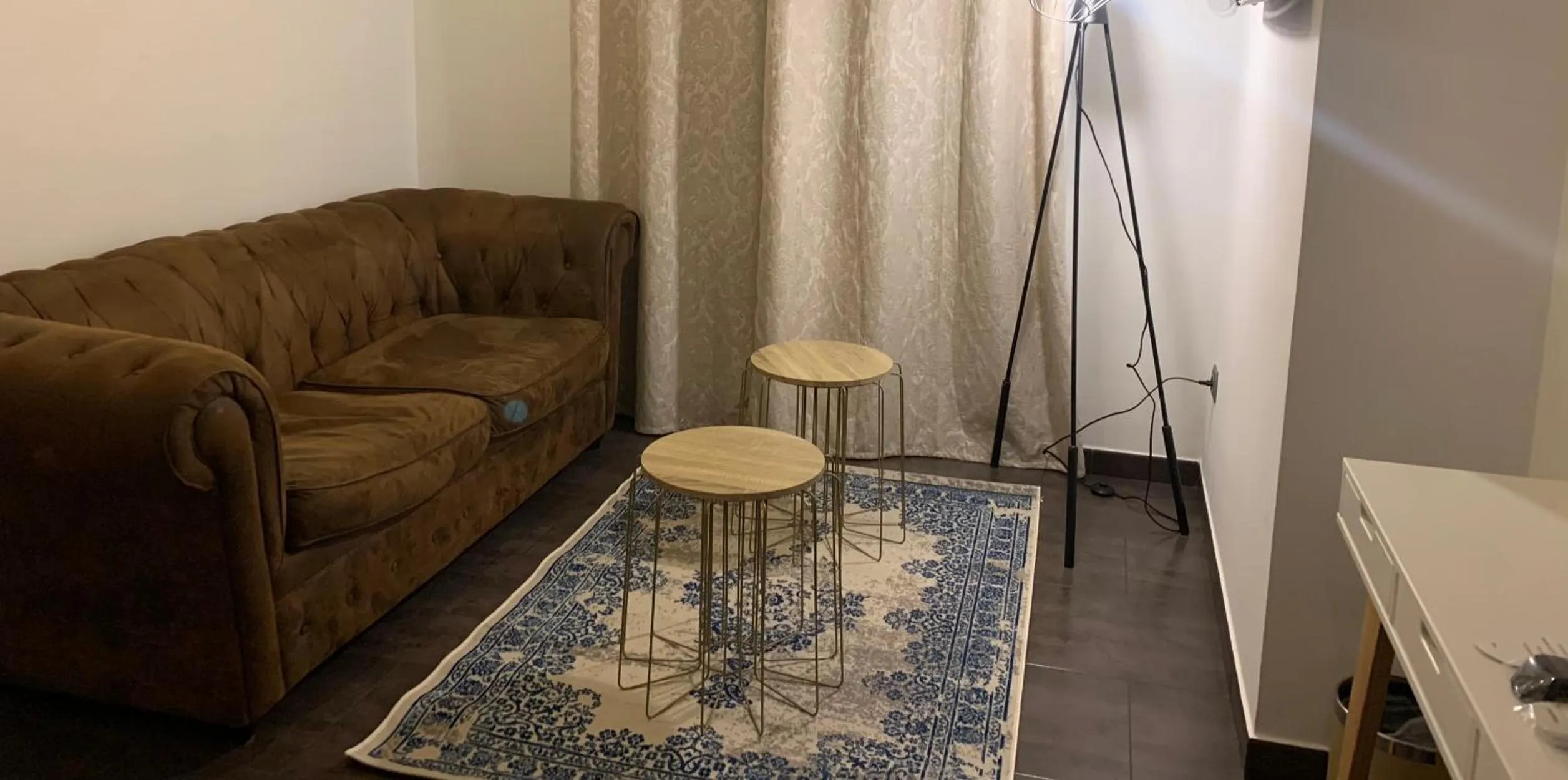 Photo of the whole room in Alda Suite de los Reyes