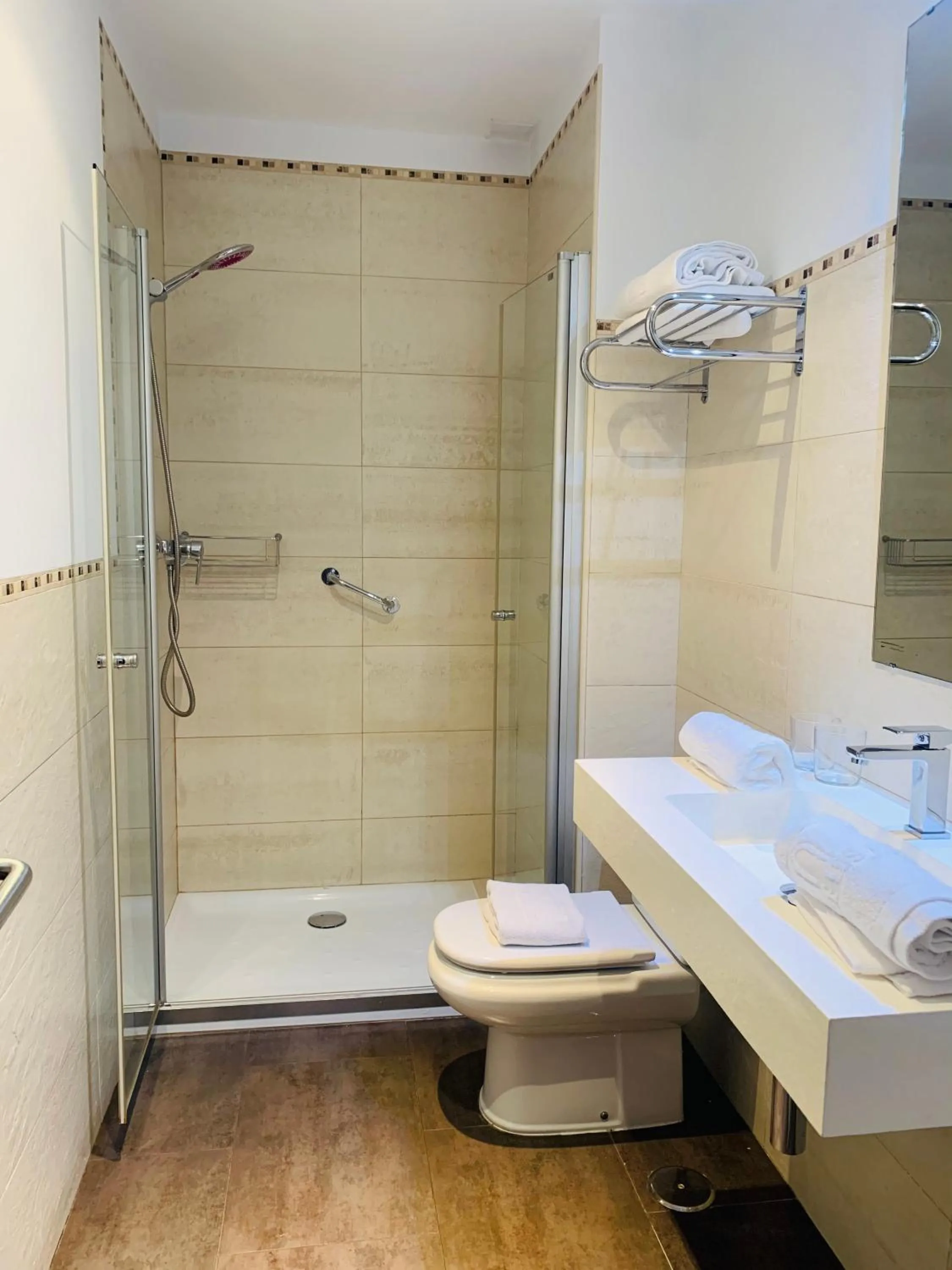 Bathroom in Alda Suite de los Reyes