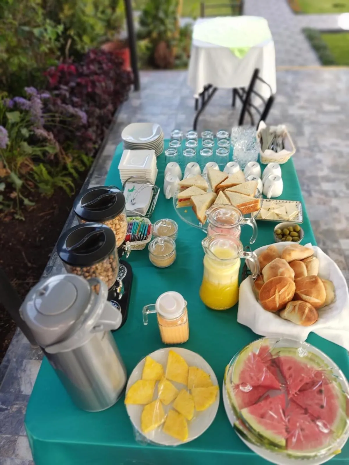 Buffet breakfast in Casa Baraquel