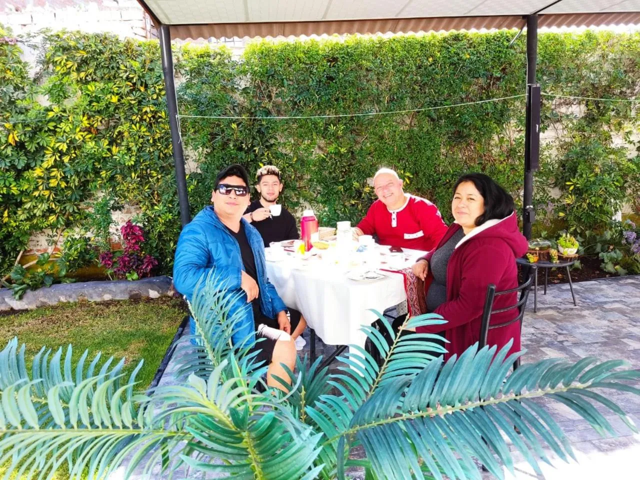 Guests in Casa Baraquel