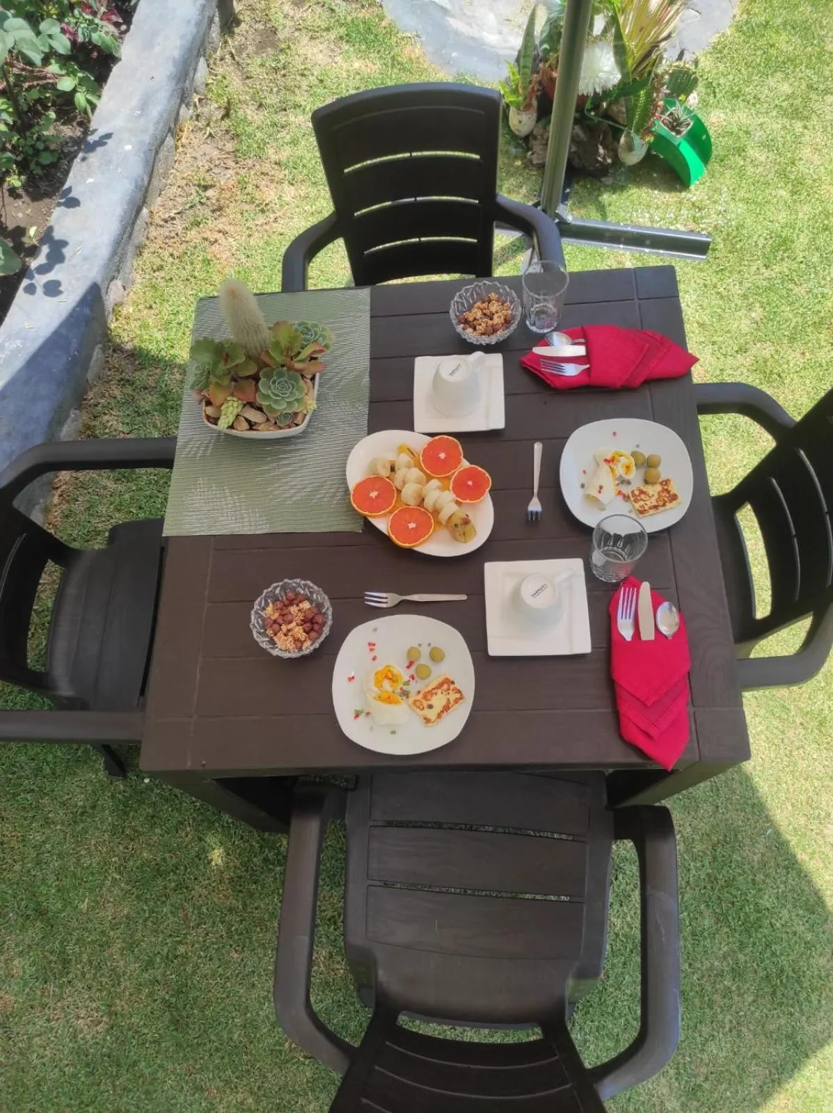 Breakfast in Casa Baraquel
