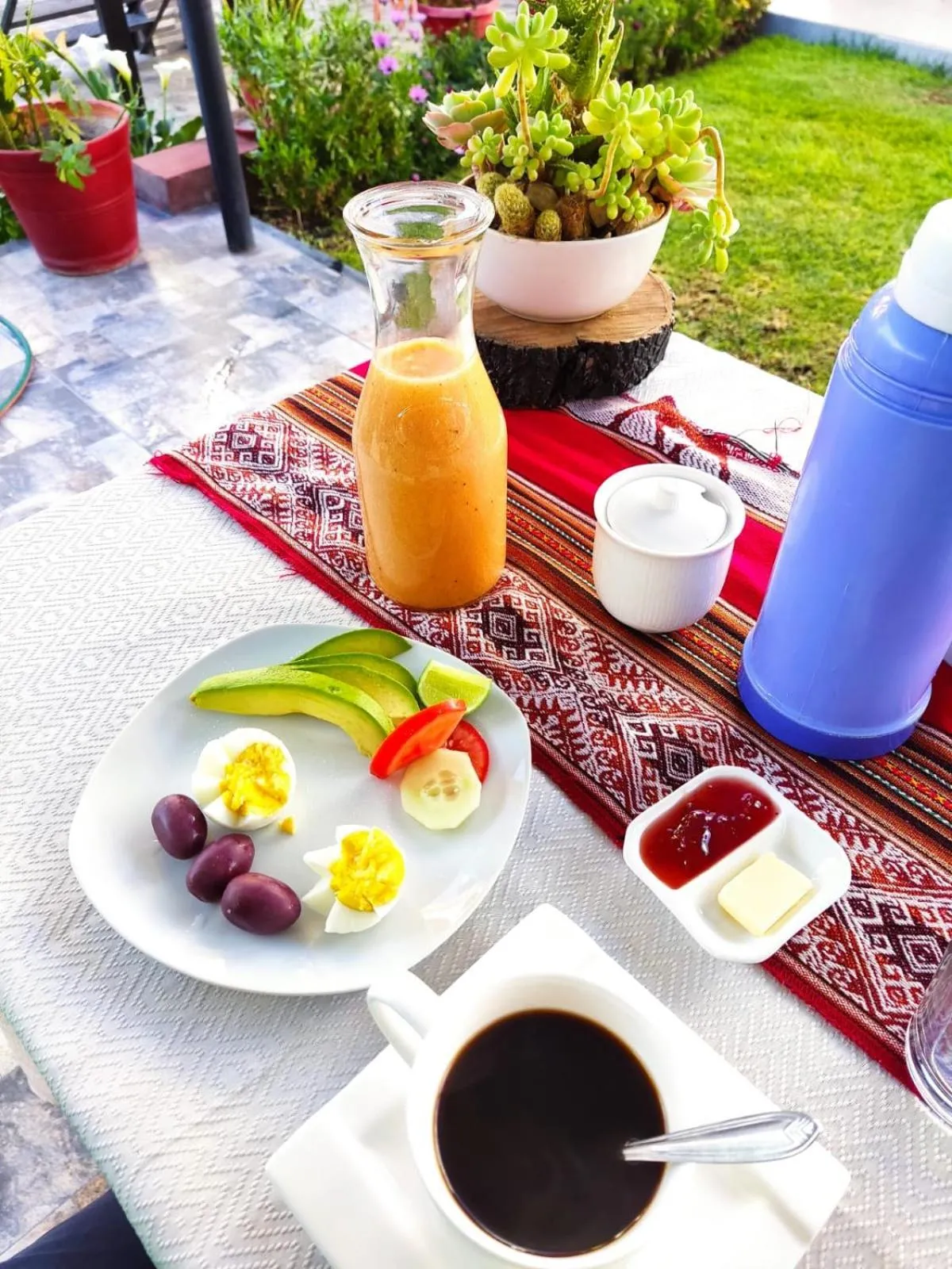 Breakfast in Casa Baraquel