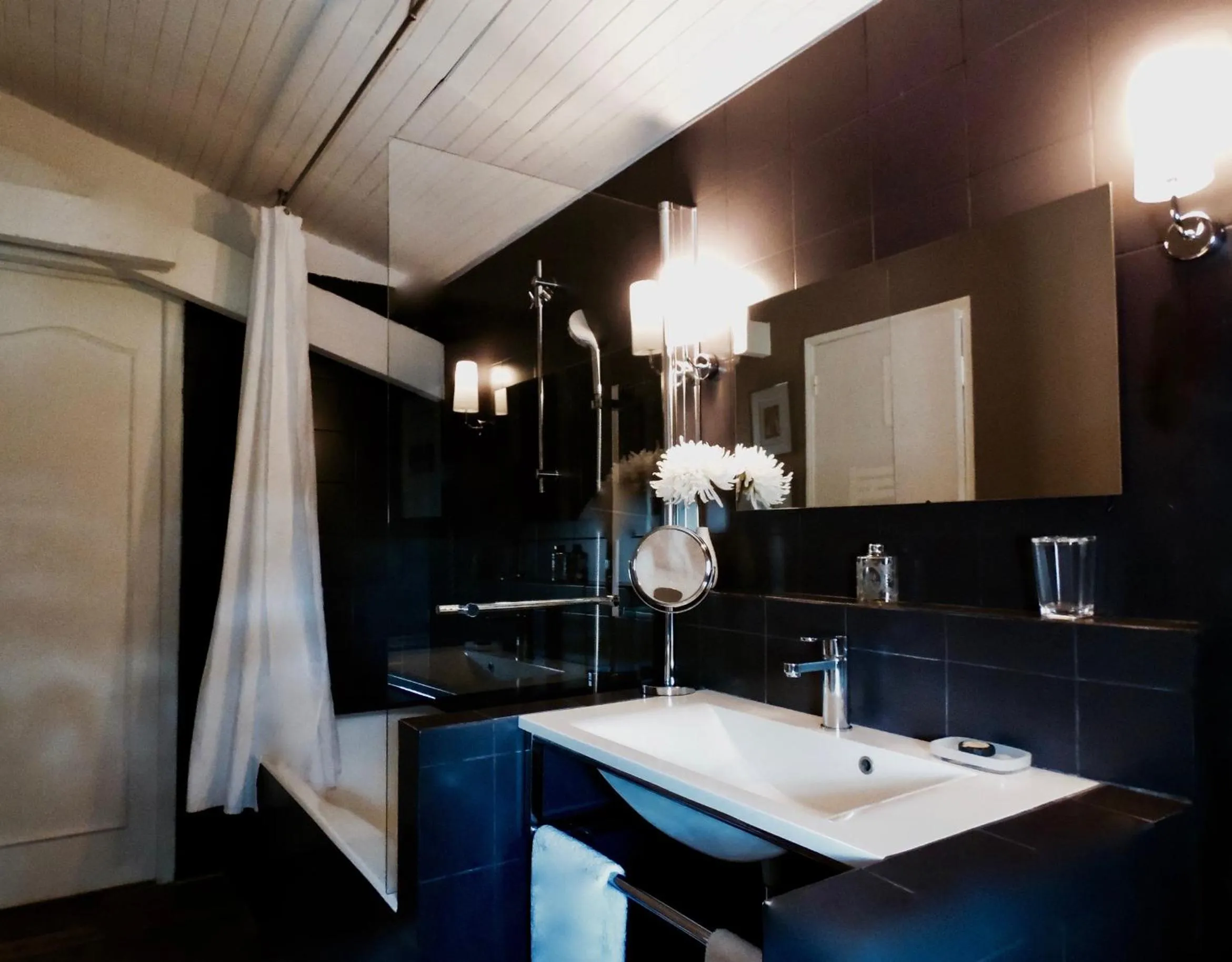 Bathroom in Bed & Breakfast La Clepsydre