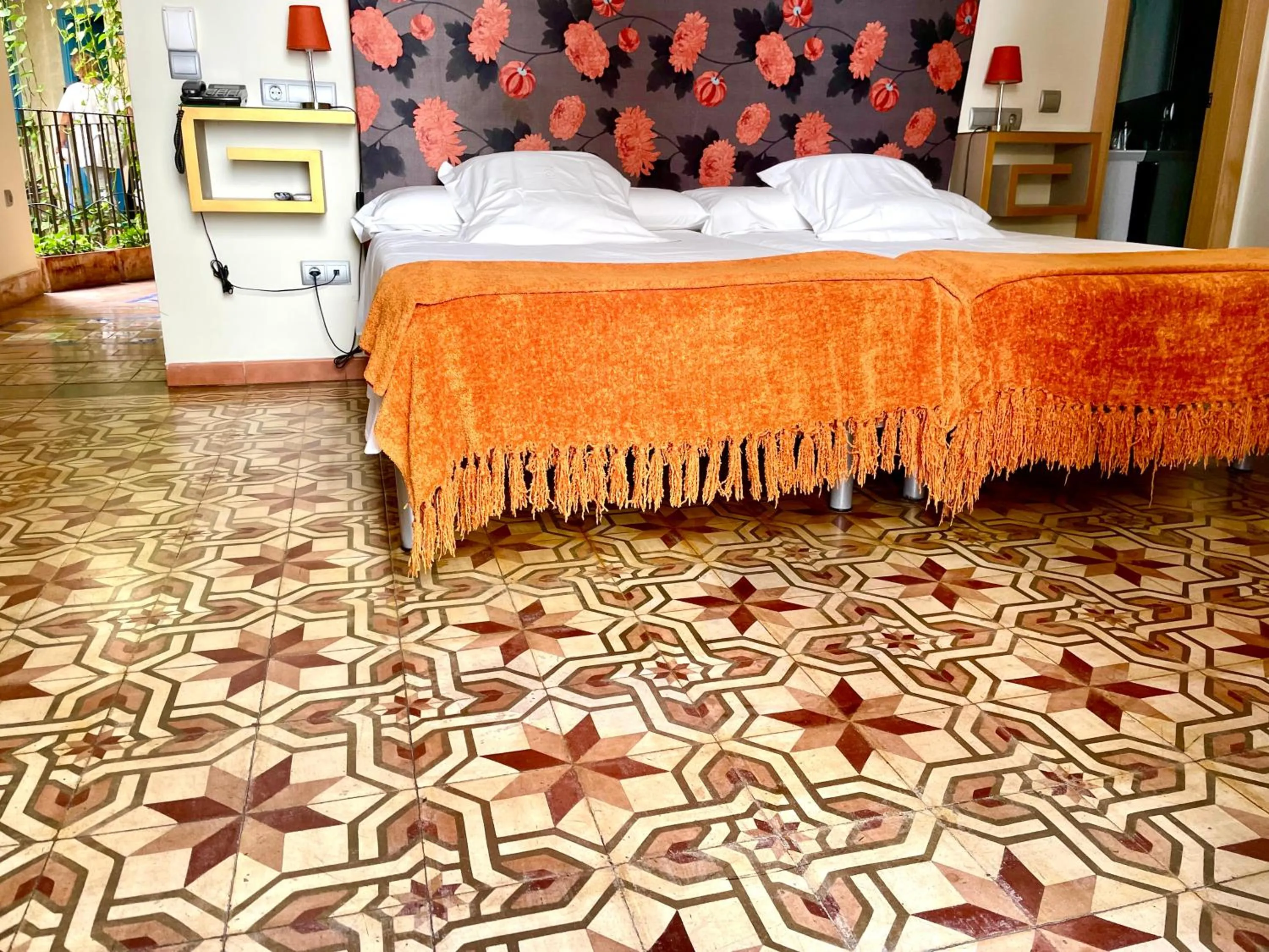 Bedroom, Bed in Hotel Conde de Cárdenas