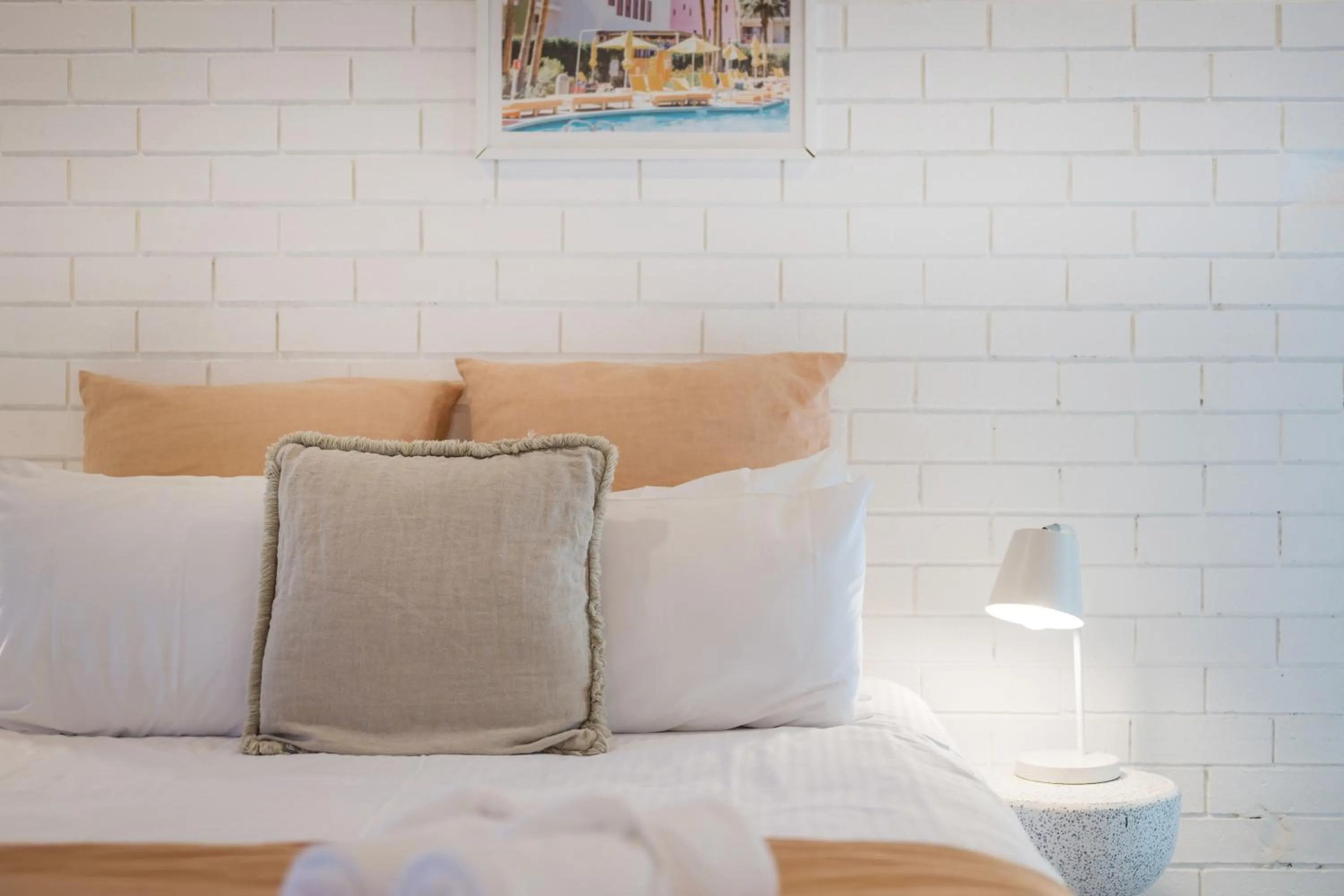 Bed in The Med Crescent Head