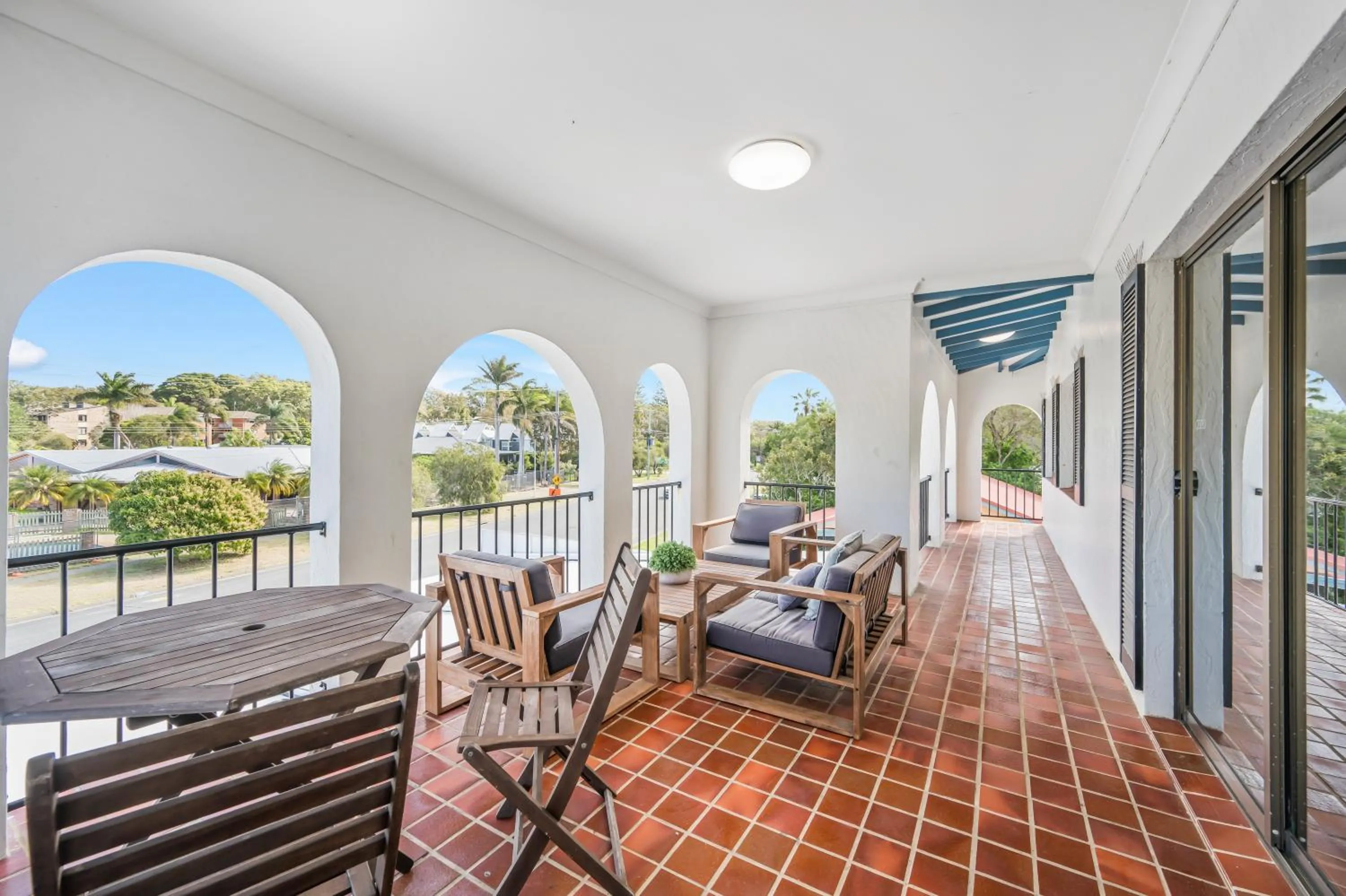 The Med Crescent Head