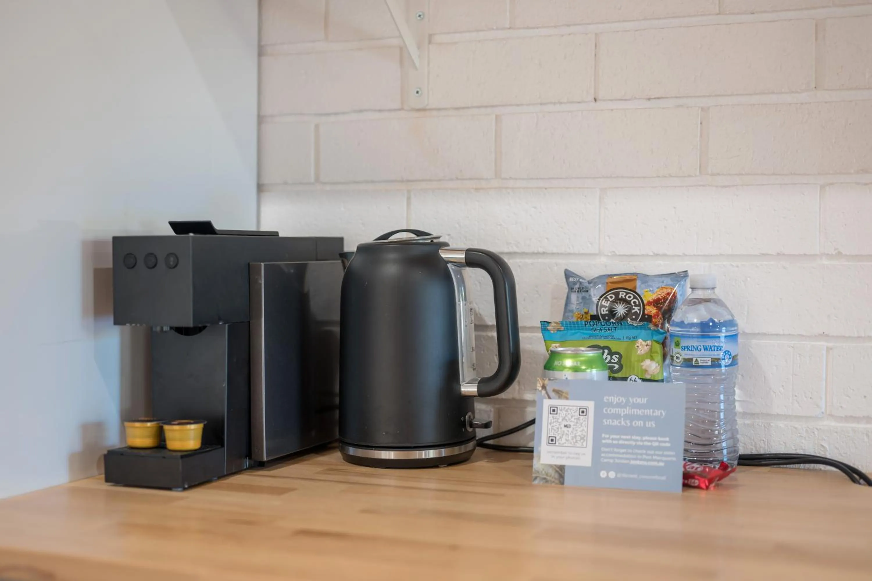 The Med Crescent Head