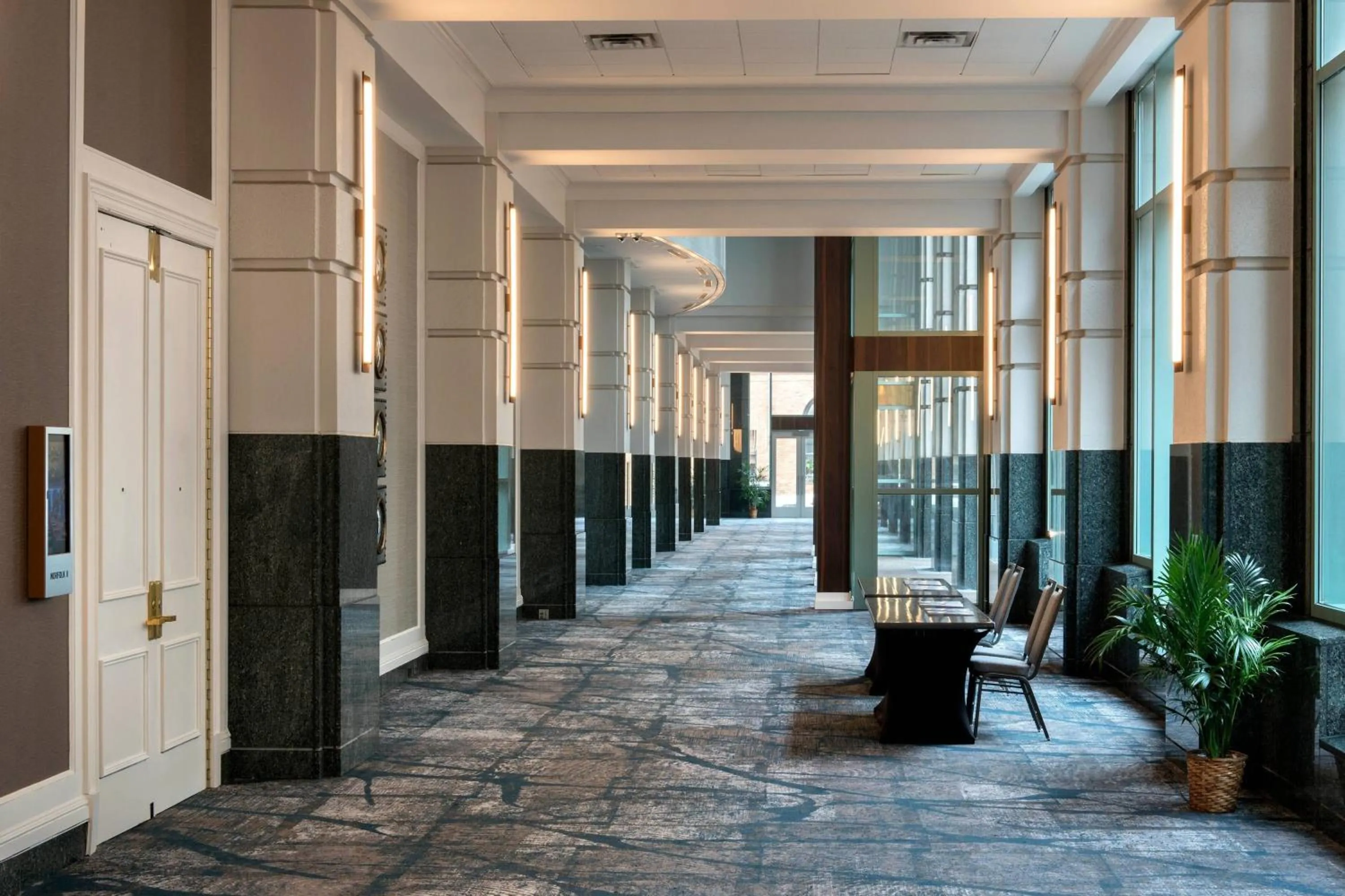 Meeting/conference room in Norfolk Waterside Marriott