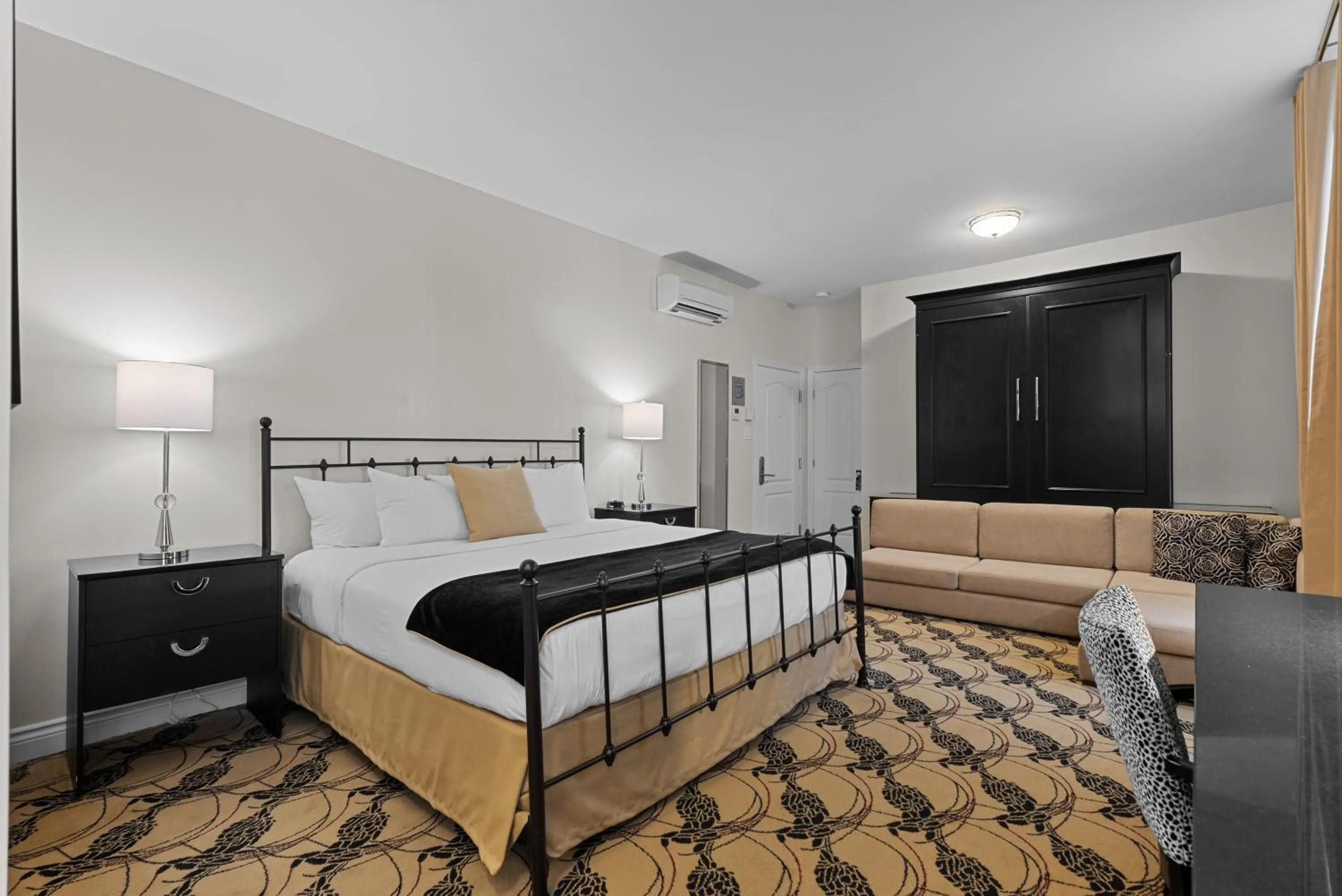 Superior Room in Hotel Manoir D'Auteuil - Par Aneyro