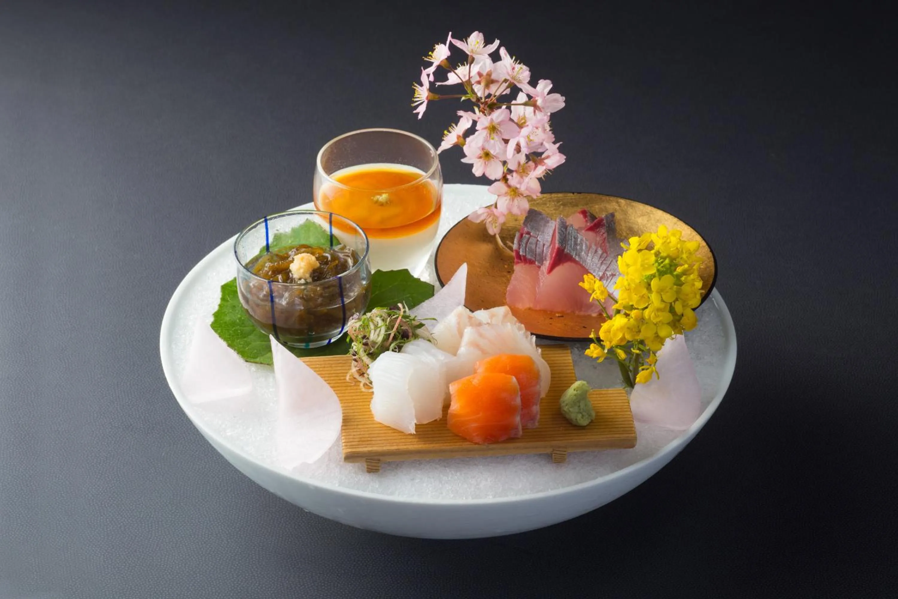 Food close-up in Yufuin Souan Kosumosu