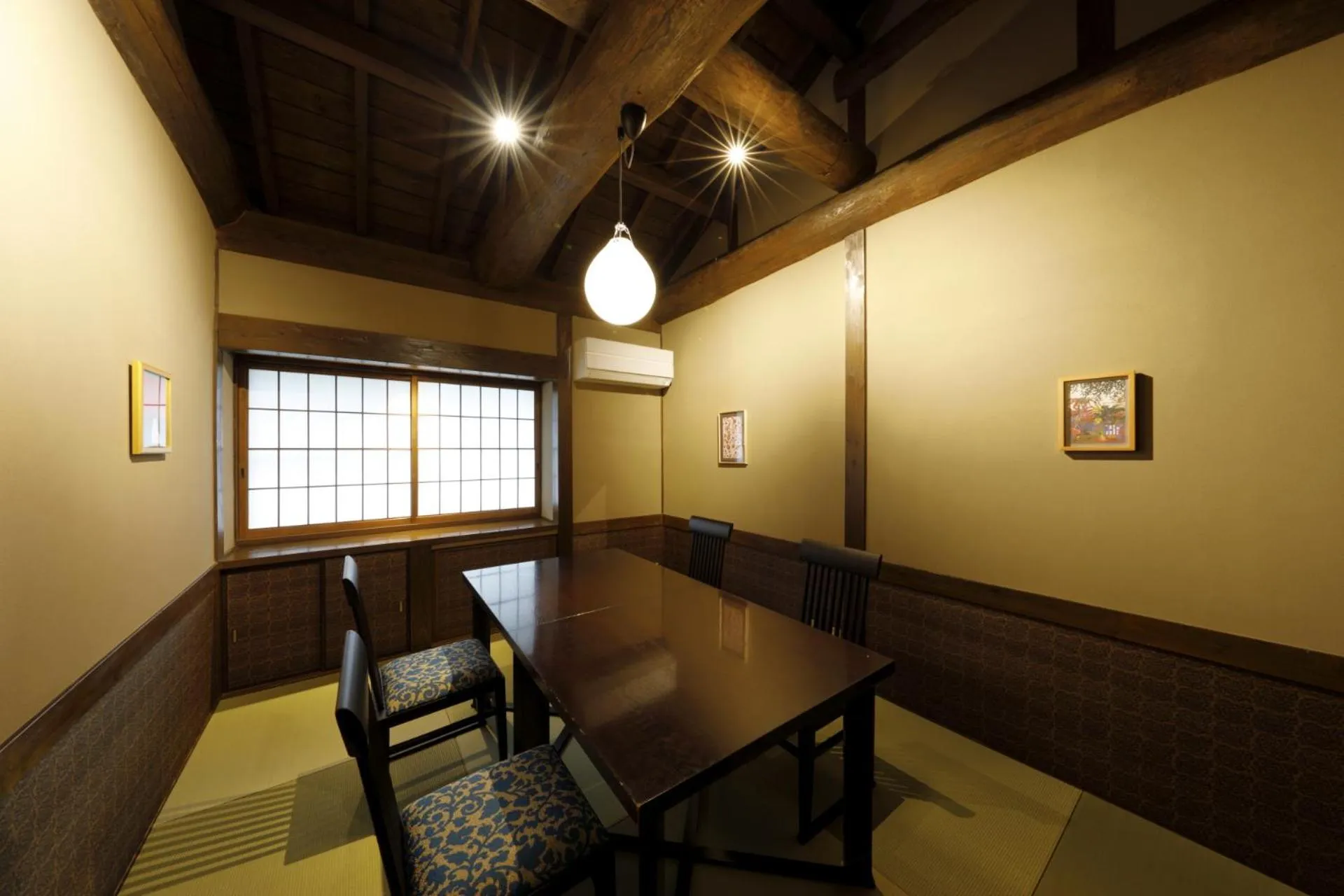 Restaurant/places to eat in Yufuin Souan Kosumosu