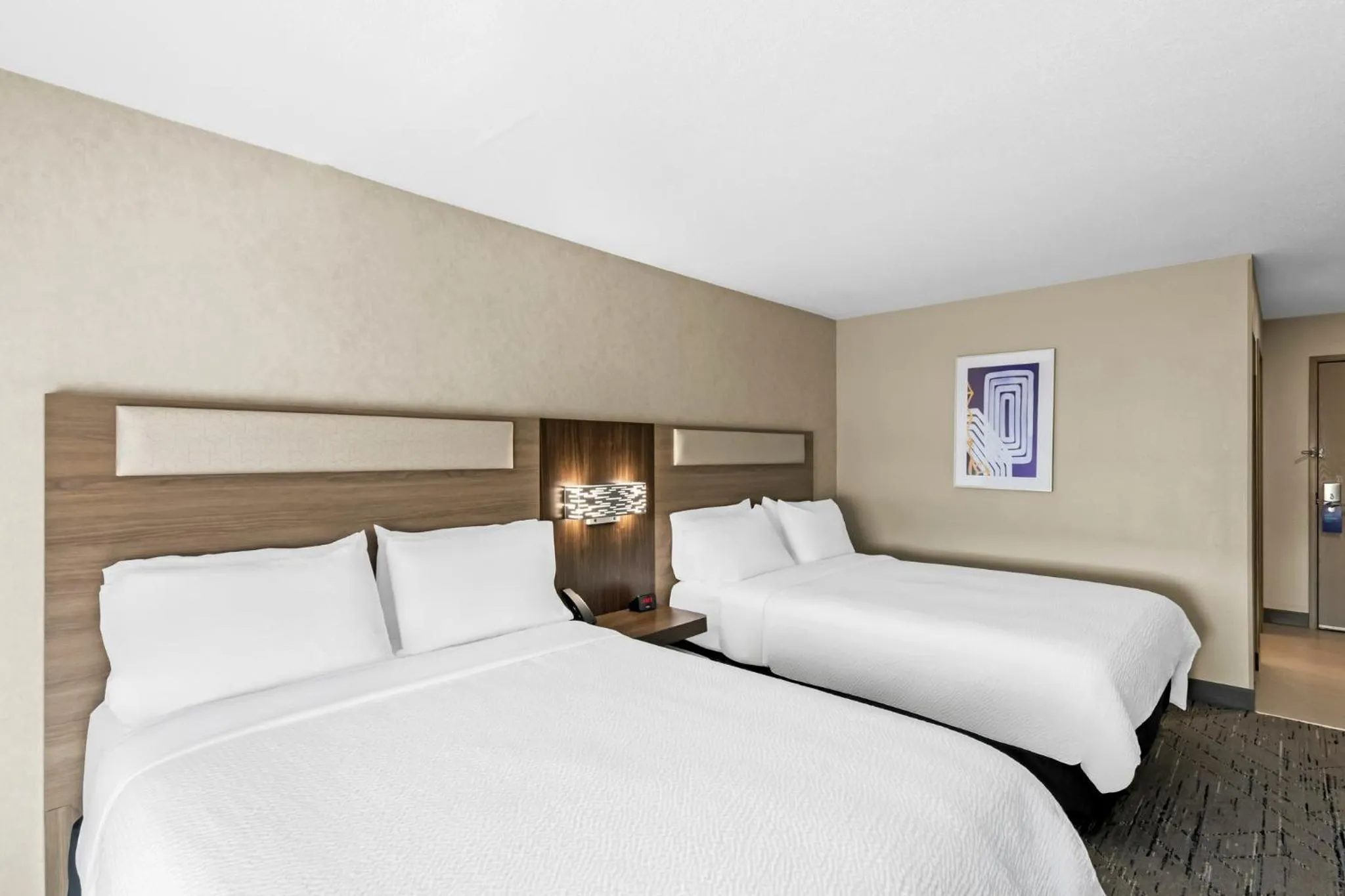 Photo of the whole room, Bed in Holiday Inn Express Hotel & Suites Council Bluffs - Convention Center Area by IHG