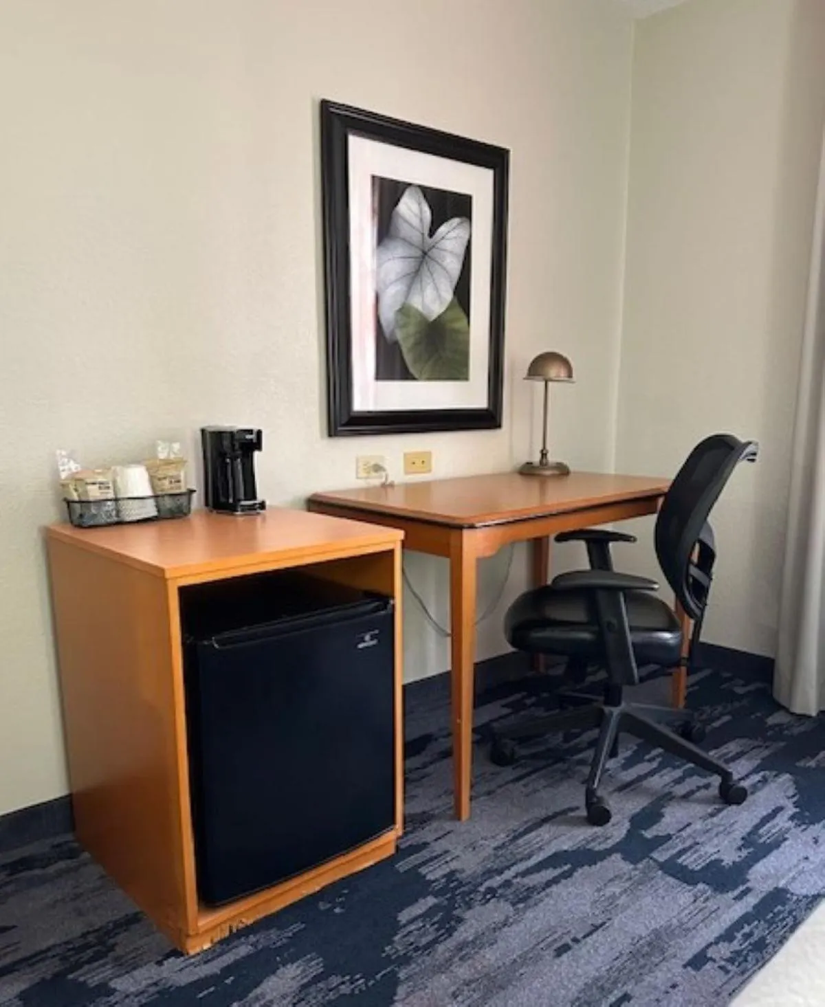 Bedroom in Fairfield Inn & Suites by Marriott Chicago Naperville