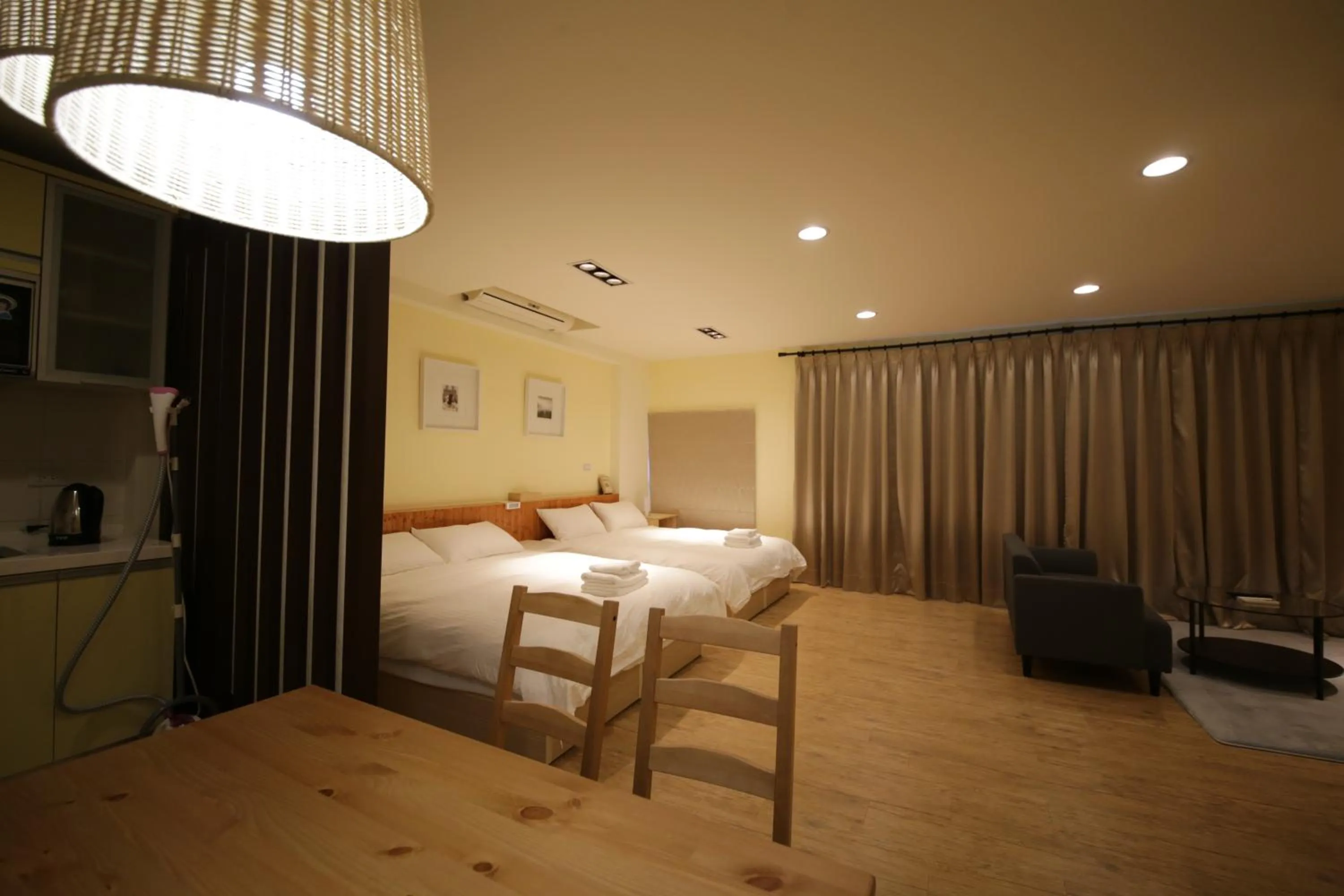 Photo of the whole room, Bed in YO HOO FARM 16 HOUSE