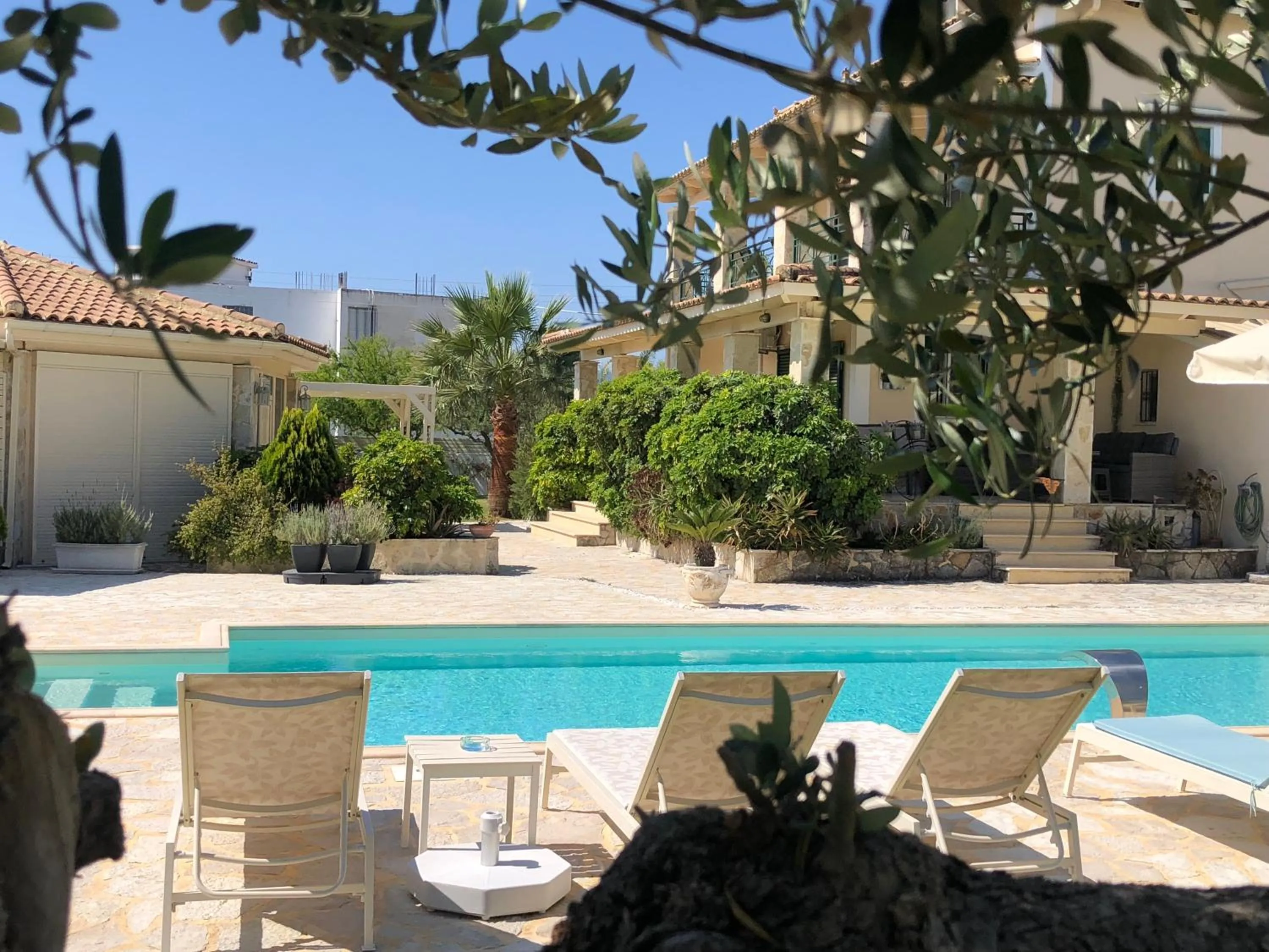 Eleni's Family Villa