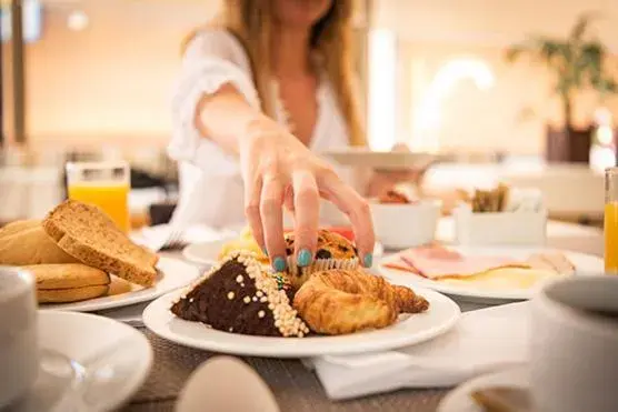 Breakfast in MR Apart Providencia (ex Apart Neruda) Breakfast in MR Apart Providencia (ex Apart Neruda)