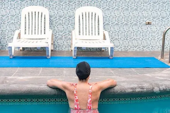 Swimming pool in MR Apart Providencia (ex Apart Neruda) Swimming pool in MR Apart Providencia (ex Apart Neruda)