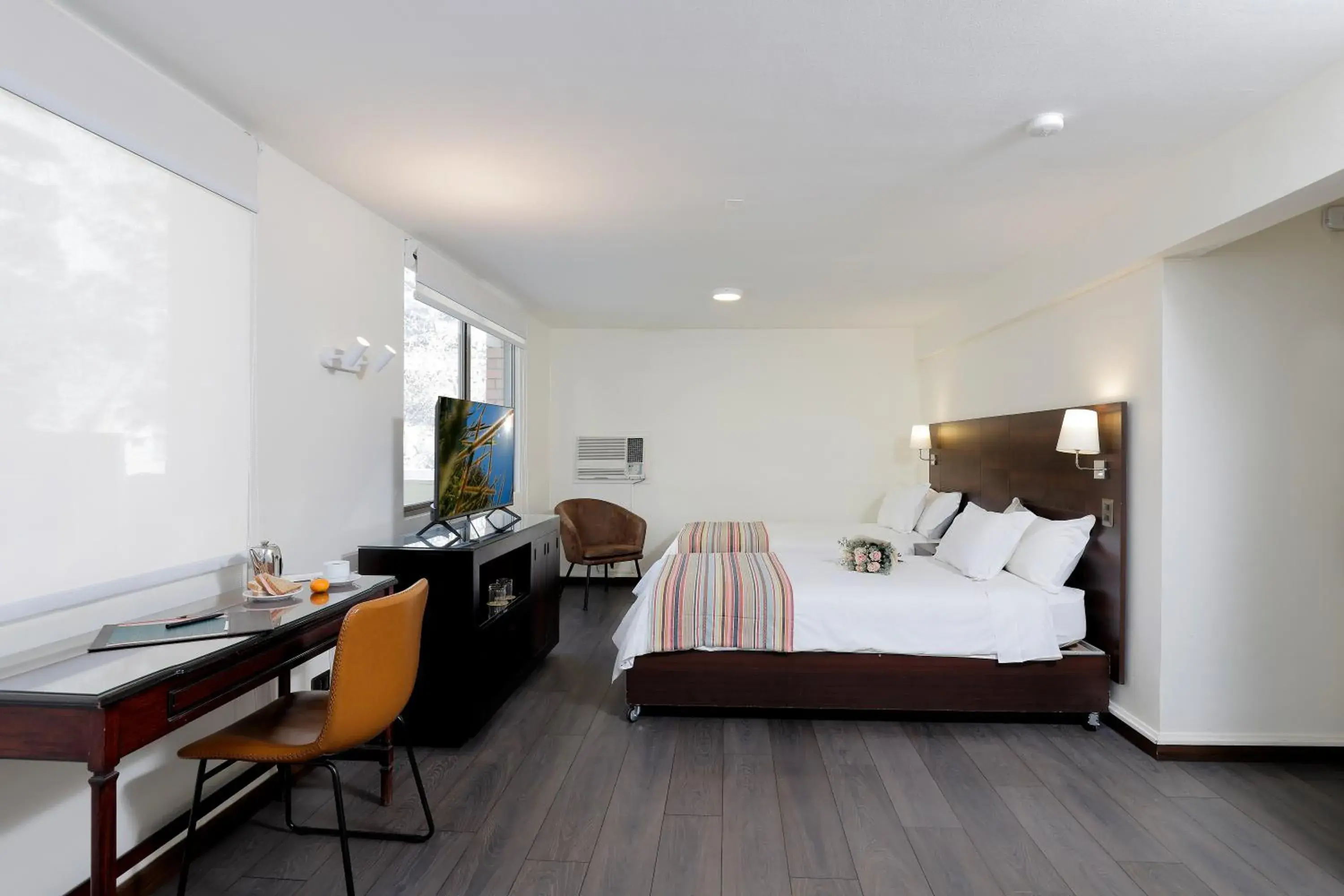 Bed in MR Express (ex Hotel Neruda Express) Bed in MR Express (ex Hotel Neruda Express)