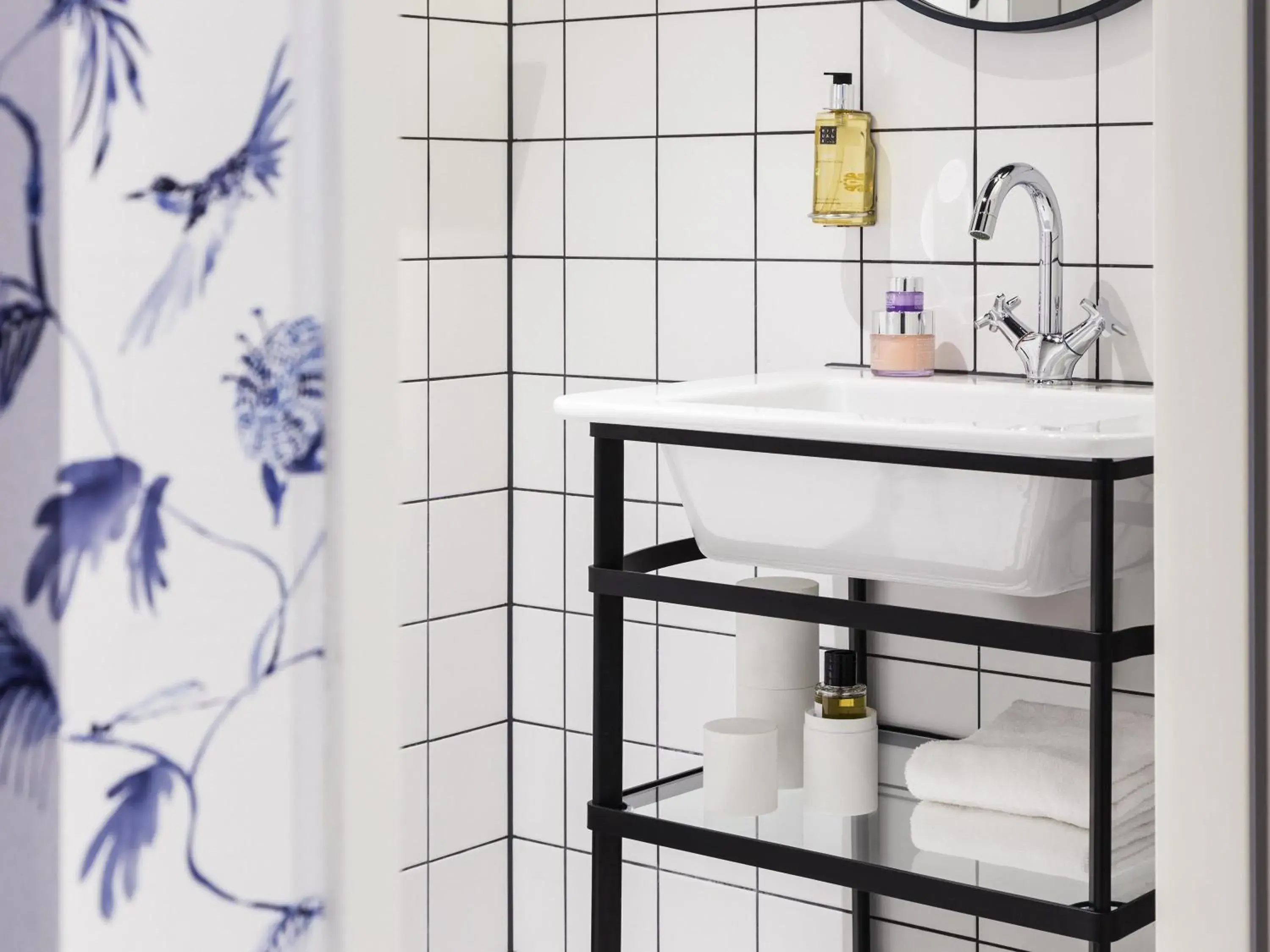 Bedroom in ibis Styles Amsterdam Airport Bedroom in ibis Styles Amsterdam Airport