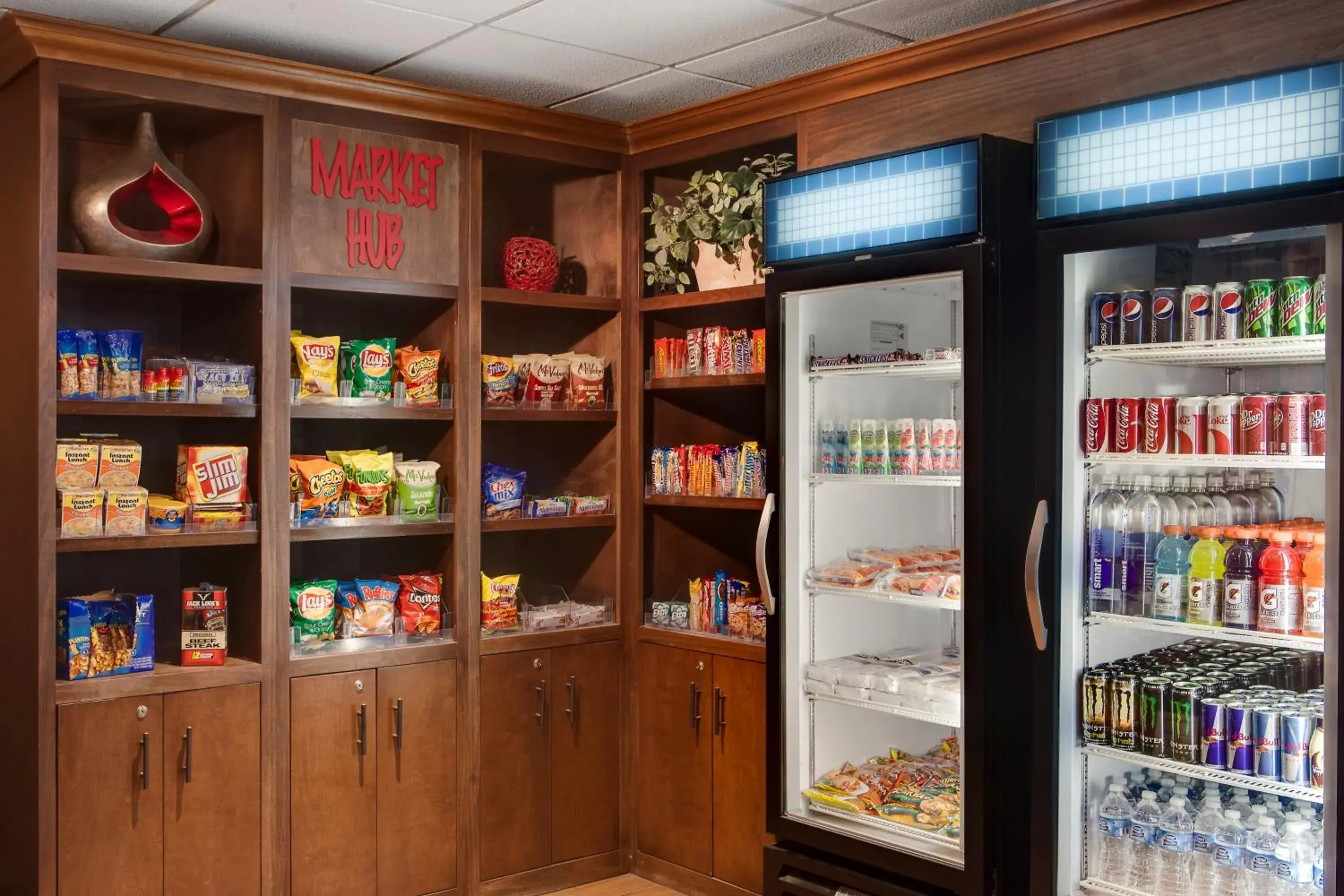 Lobby or reception in Holiday Inn Hotel & Suites Council Bluffs by IHG Lobby or reception in Holiday Inn Hotel & Suites Council Bluffs by IHG