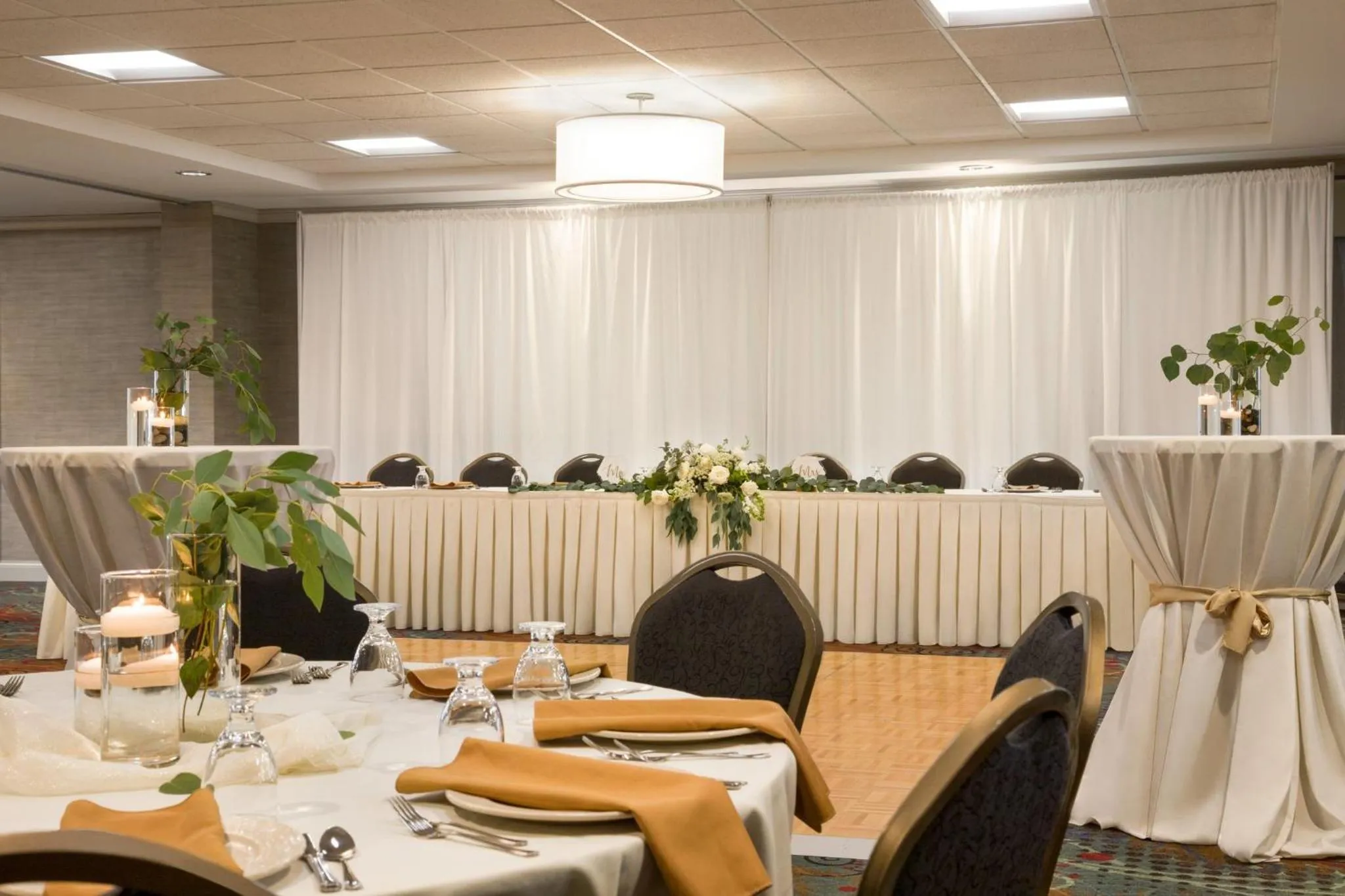 Meeting/conference room in Holiday Inn Hotel & Suites Council Bluffs by IHG