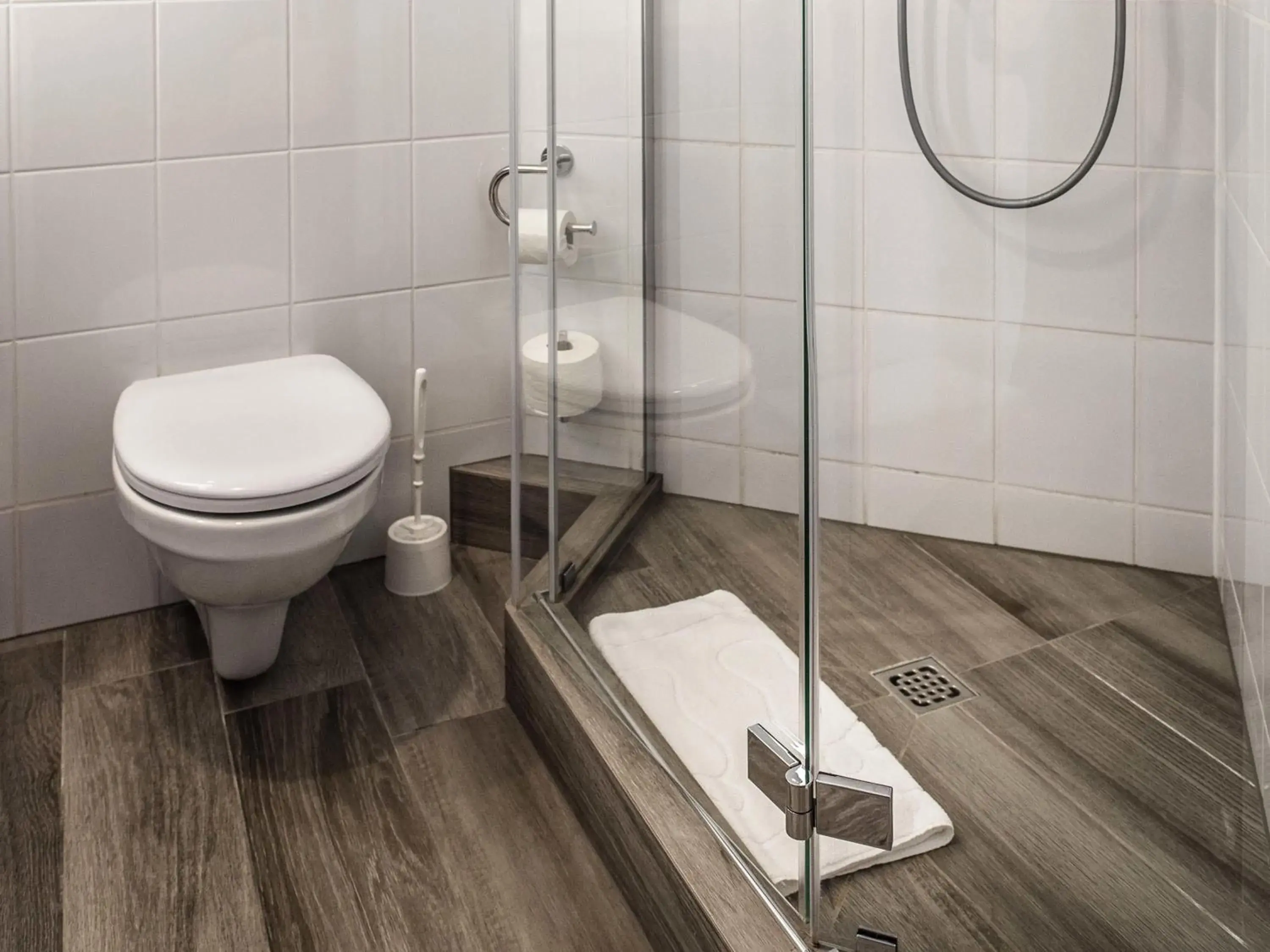 Bedroom in Hotel Ibis Krakow Centrum Bedroom in Hotel Ibis Krakow Centrum