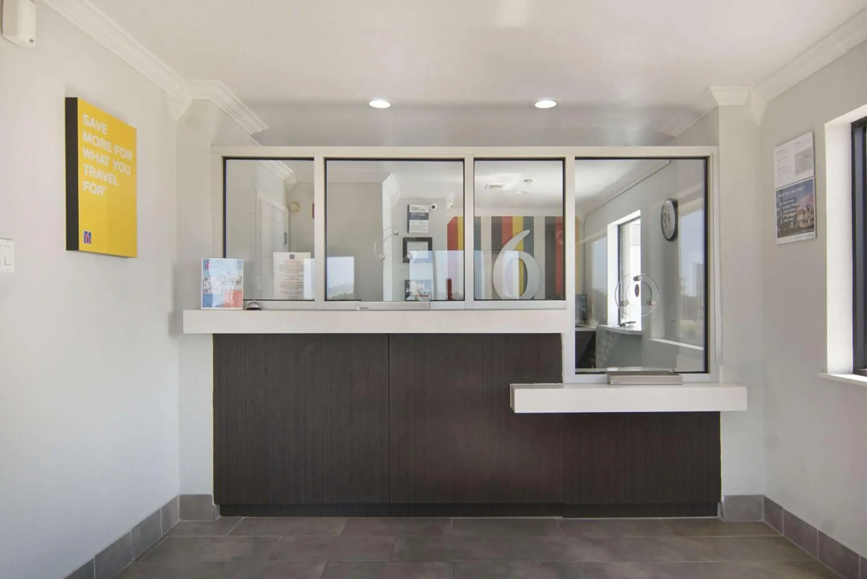 Lobby or reception in Motel 6-Lancaster, TX - DeSoto - Lancaster Lobby or reception in Motel 6-Lancaster, TX - DeSoto - Lancaster