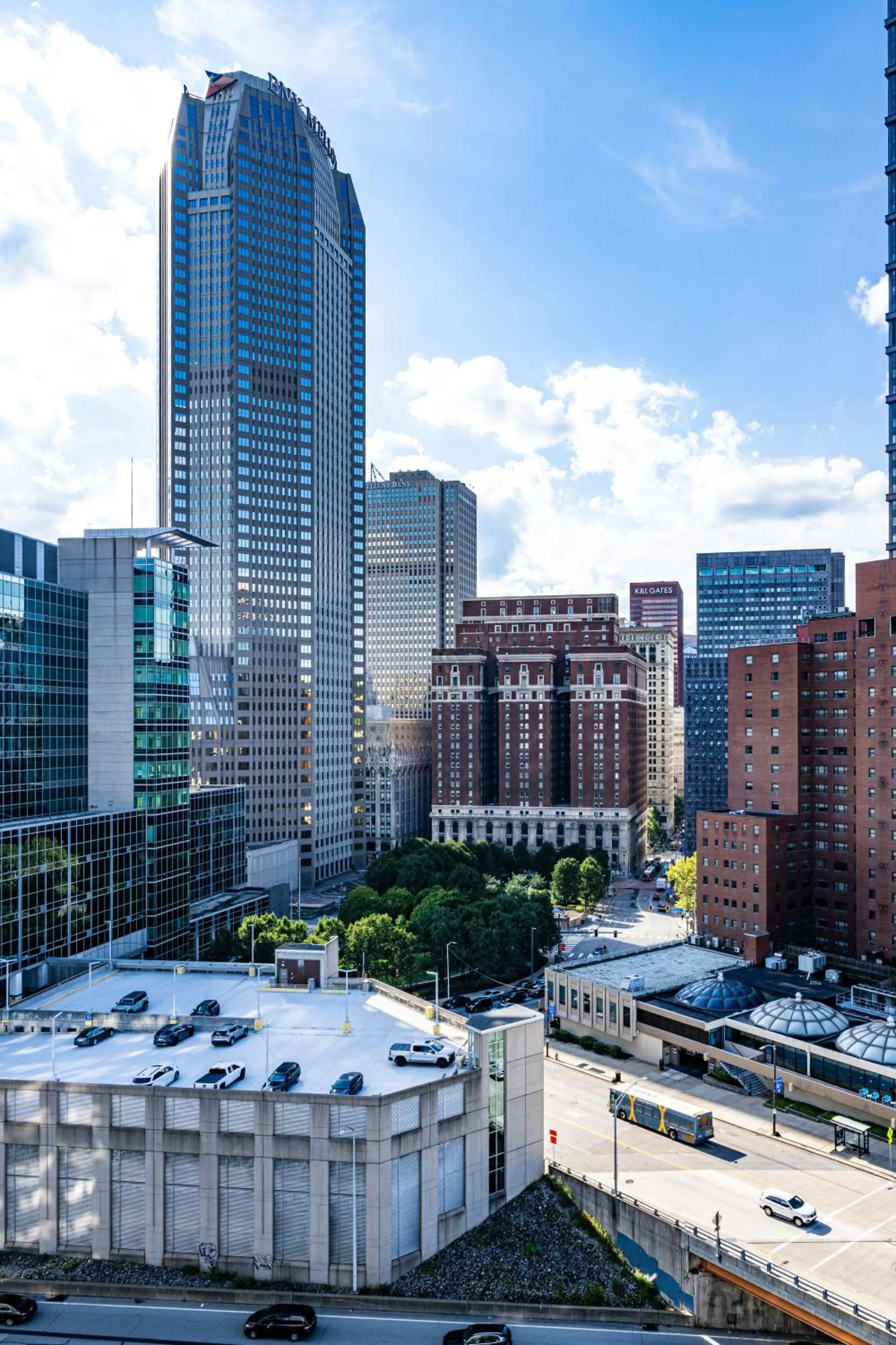 City view in Pittsburgh Marriott City Center