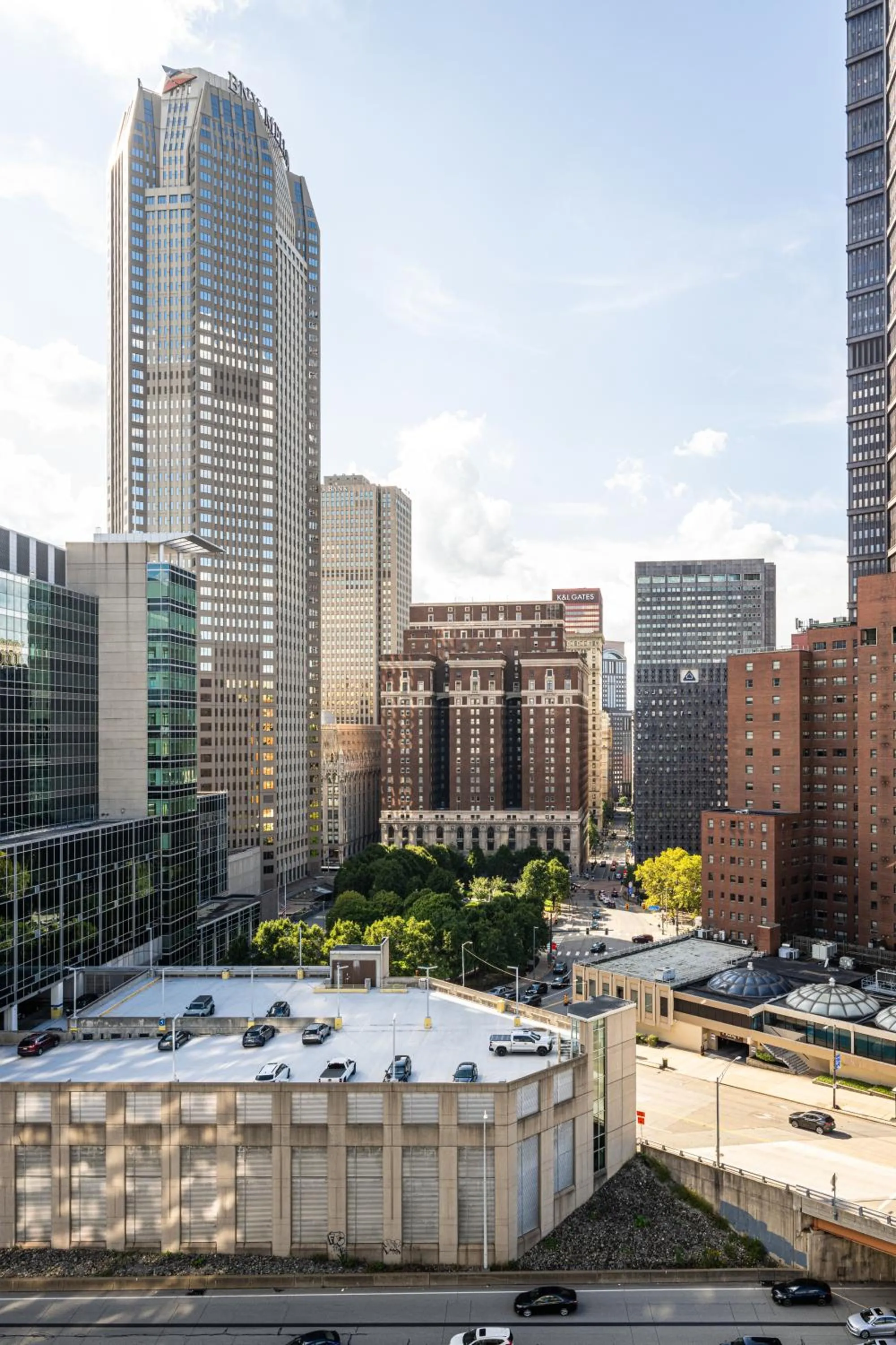 City view in Pittsburgh Marriott City Center