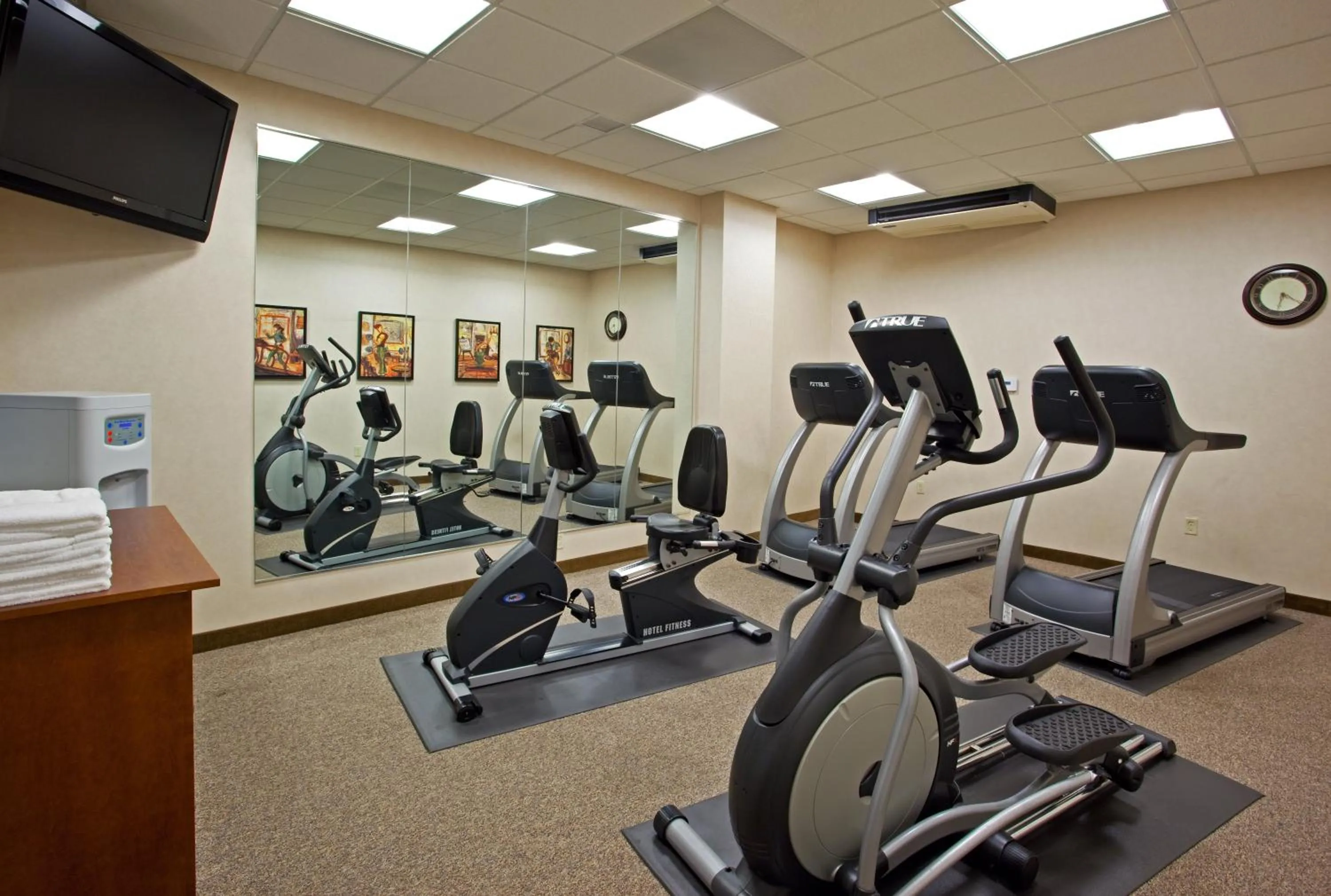 Spa and wellness centre/facilities in Holiday Inn Purdue - Fort Wayne, an IHG Hotel