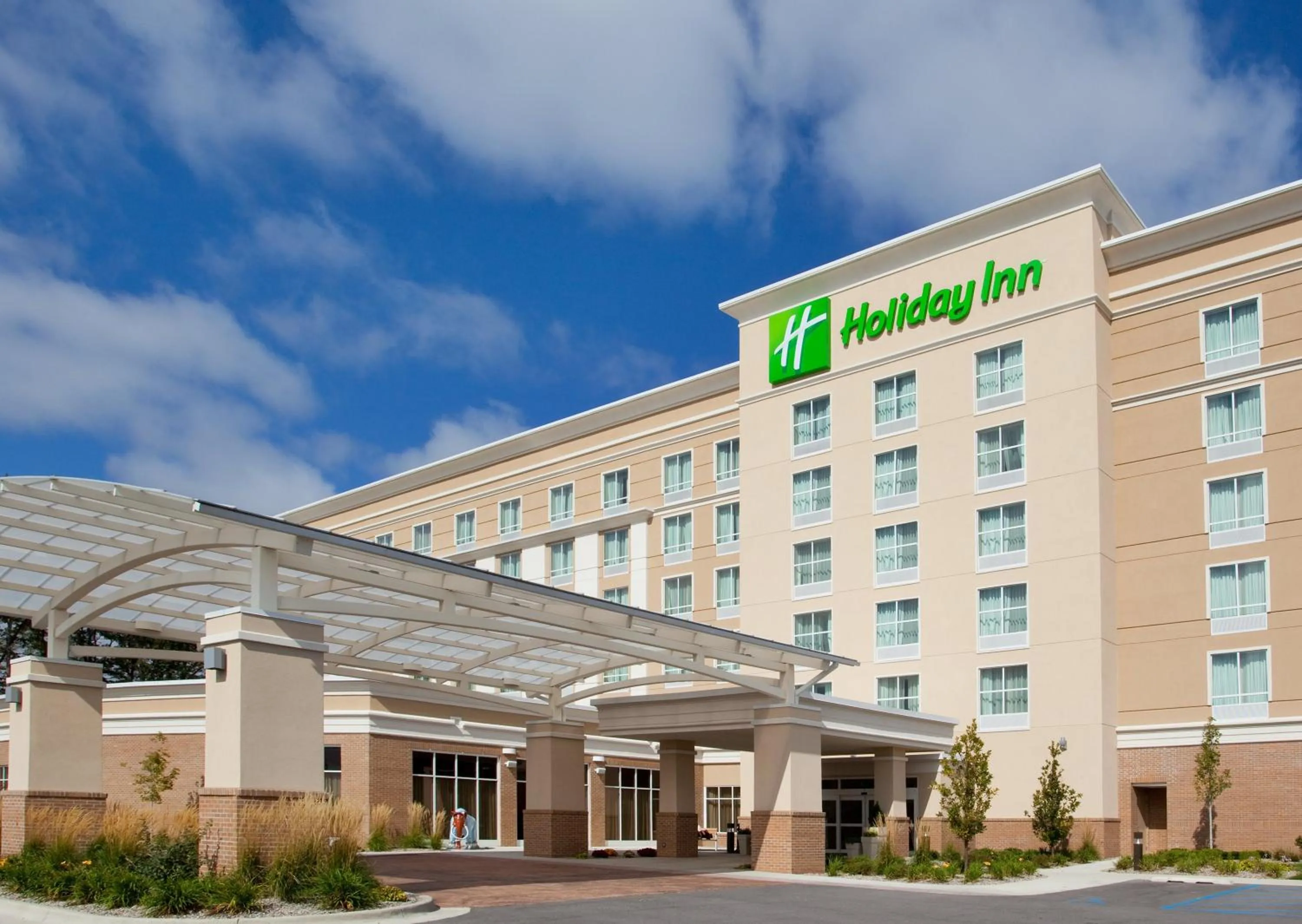 Property building in Holiday Inn Purdue - Fort Wayne, an IHG Hotel