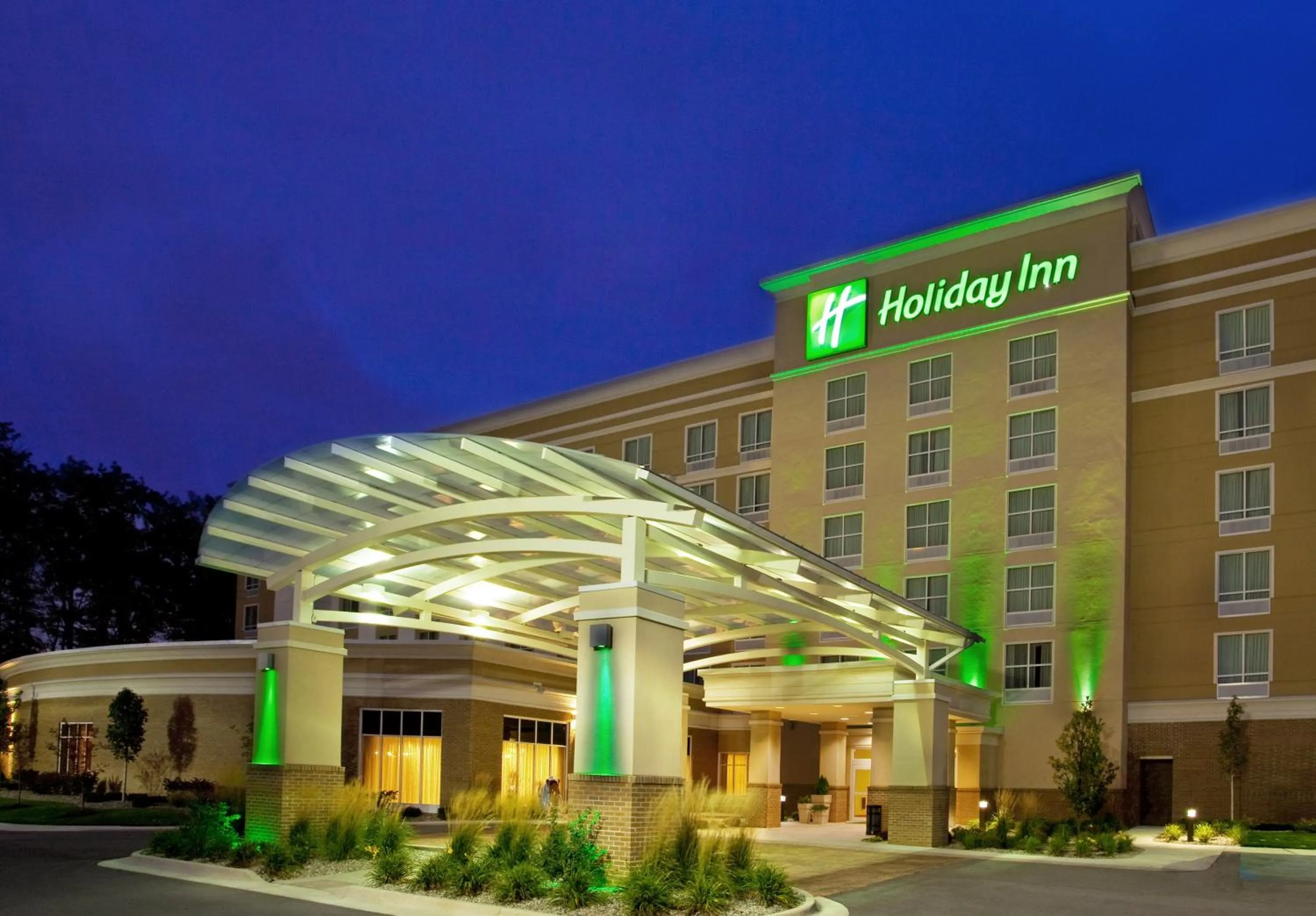 Property building in Holiday Inn Purdue - Fort Wayne, an IHG Hotel