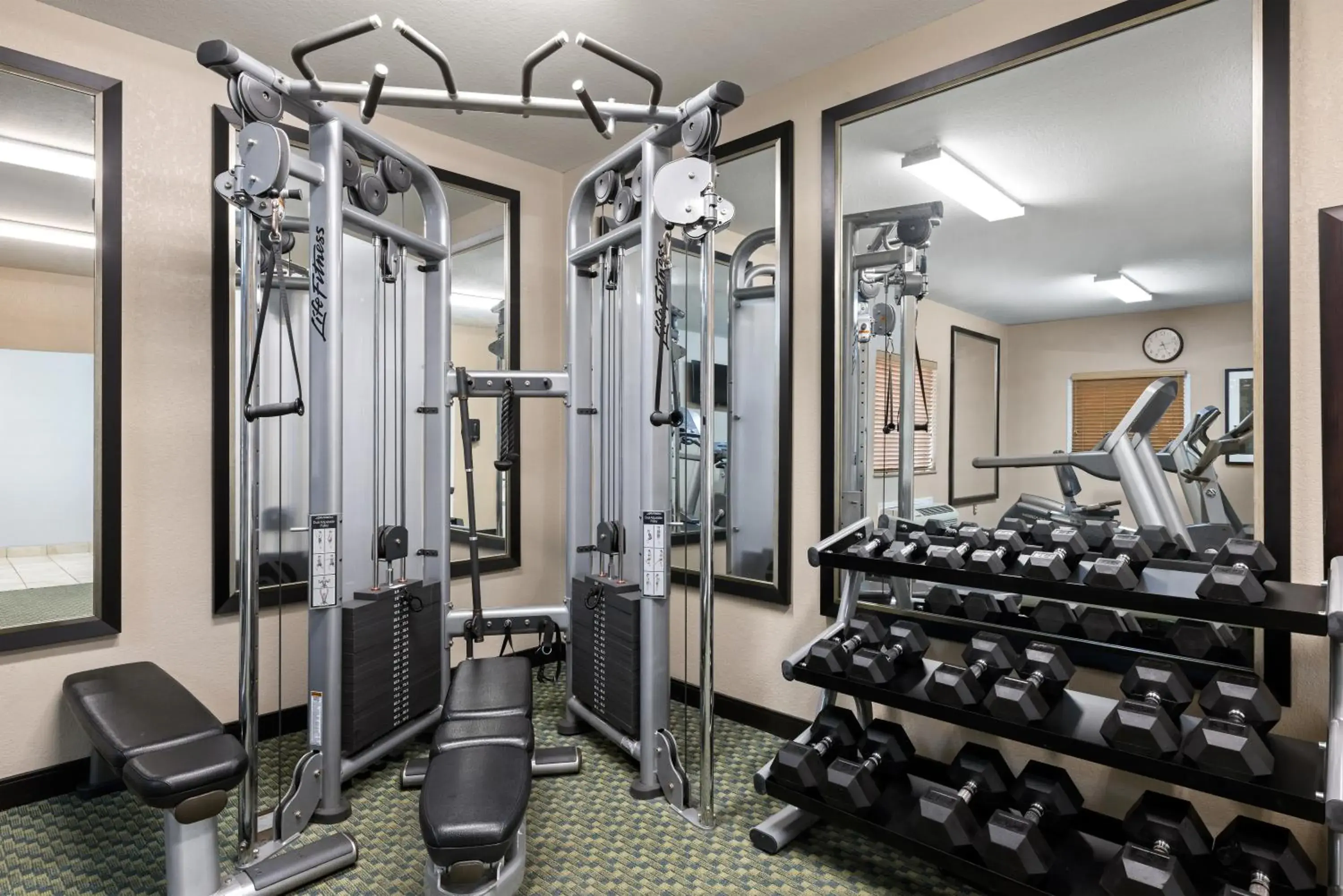Fitness centre/facilities in Candlewood Suites Bismarck Fitness centre/facilities in Candlewood Suites Bismarck