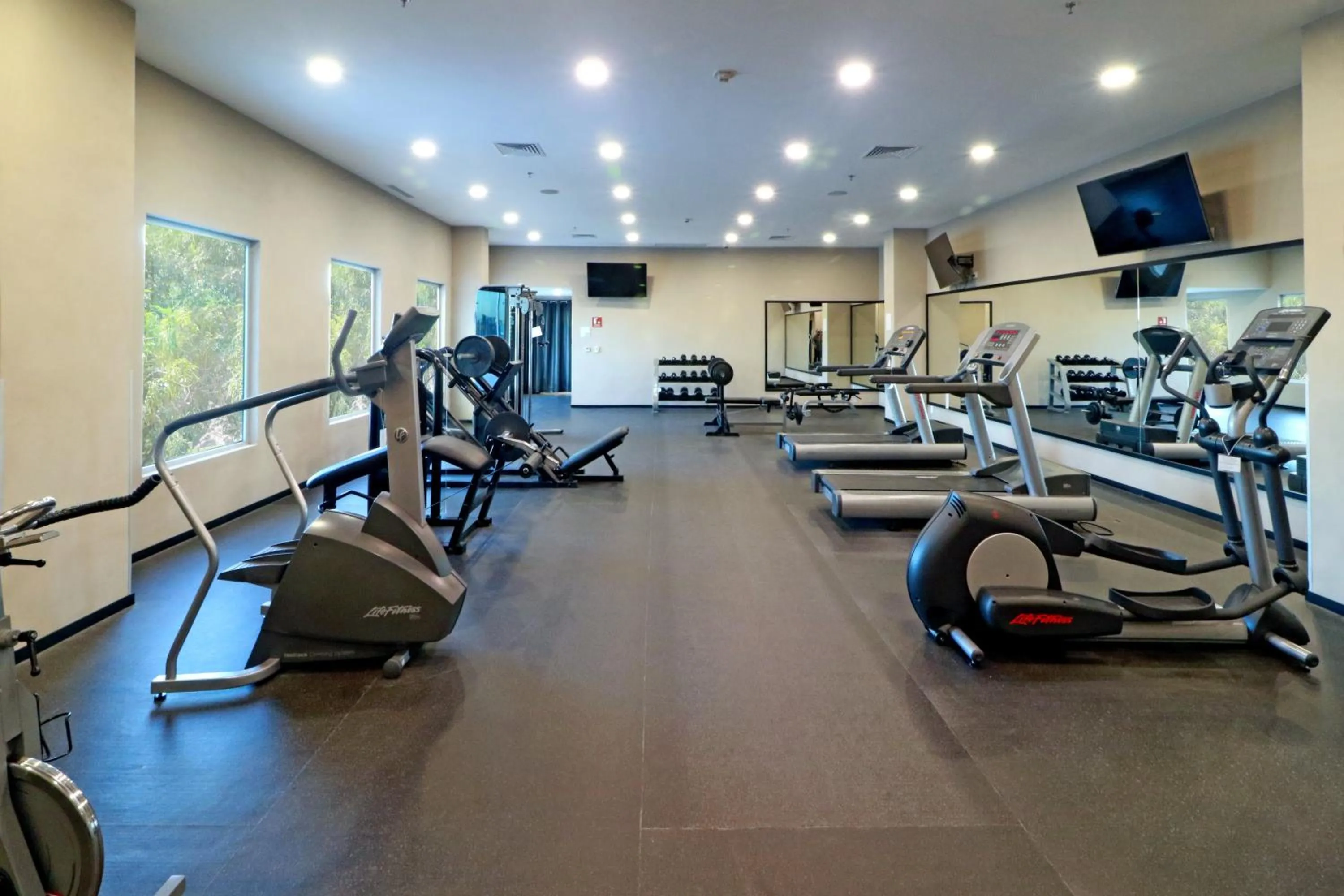Fitness centre/facilities in Holiday Inn San Luis Potosi-Quijote by IHG