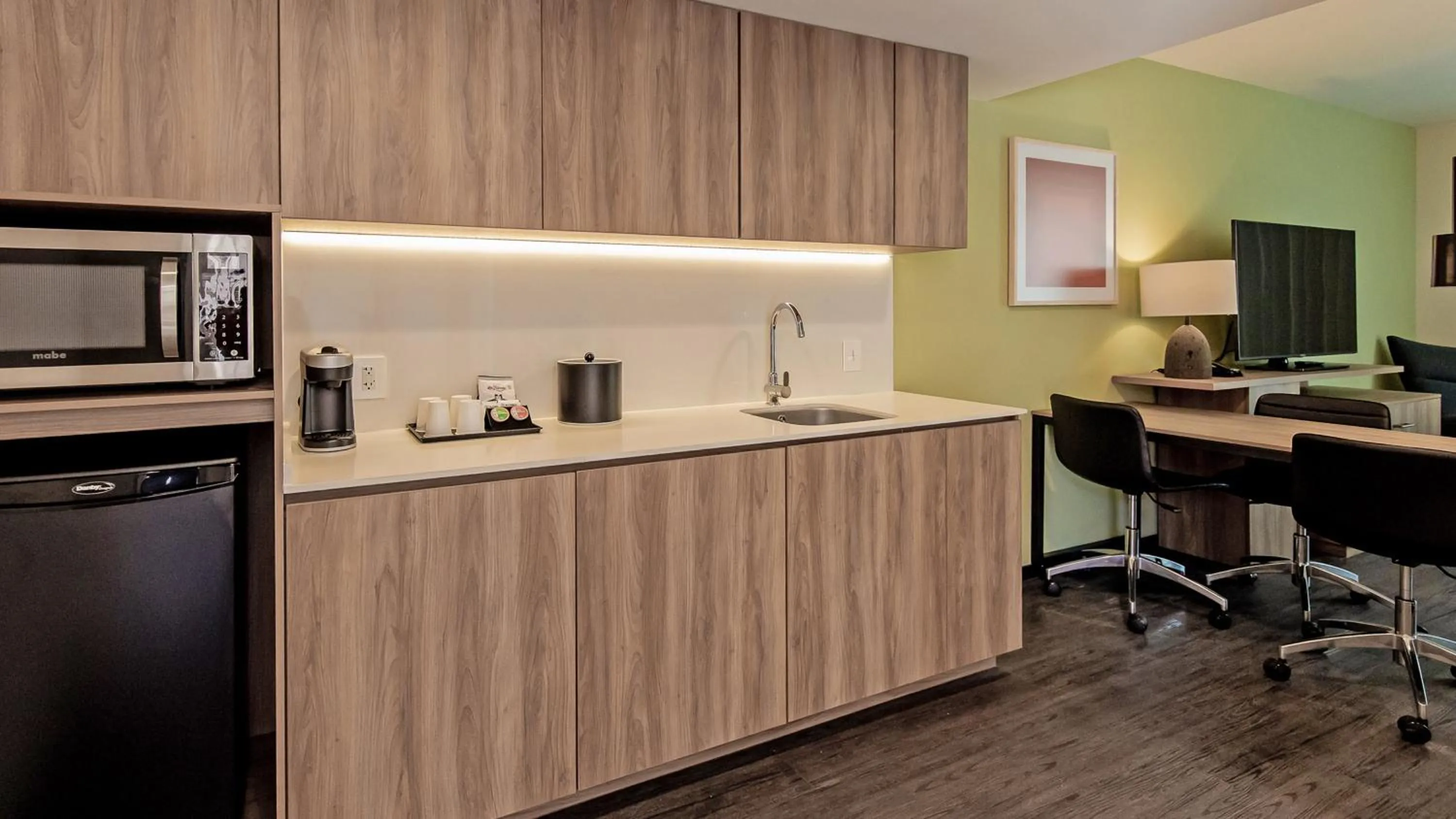 Photo of the whole room in Holiday Inn San Luis Potosi-Quijote by IHG