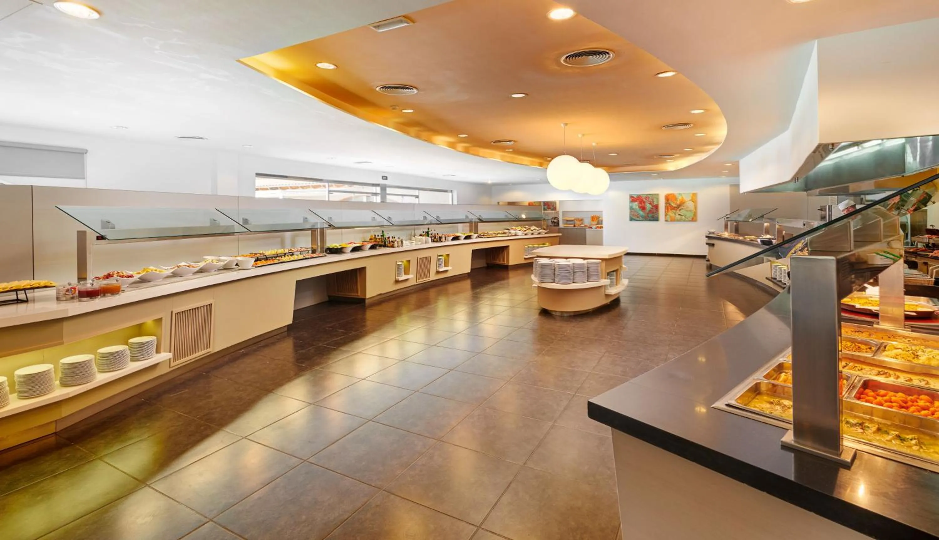 Restaurant/places to eat in Hipotels Mediterraneo Club