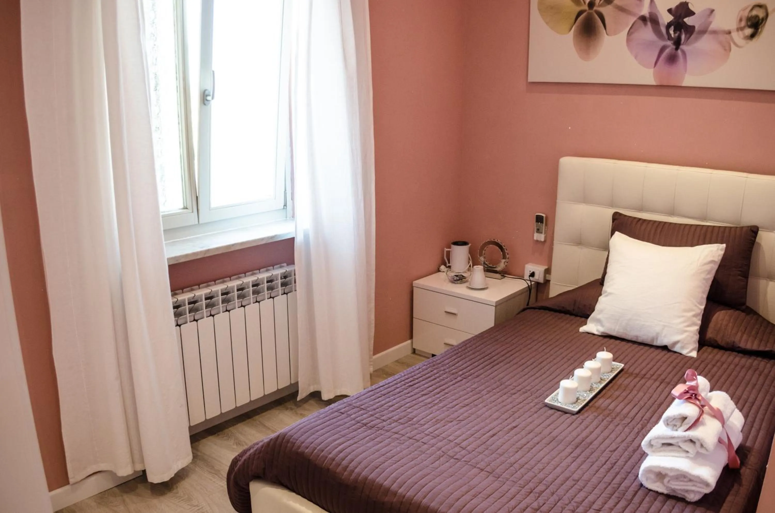 Photo of the whole room, Bed in Villa Erasi