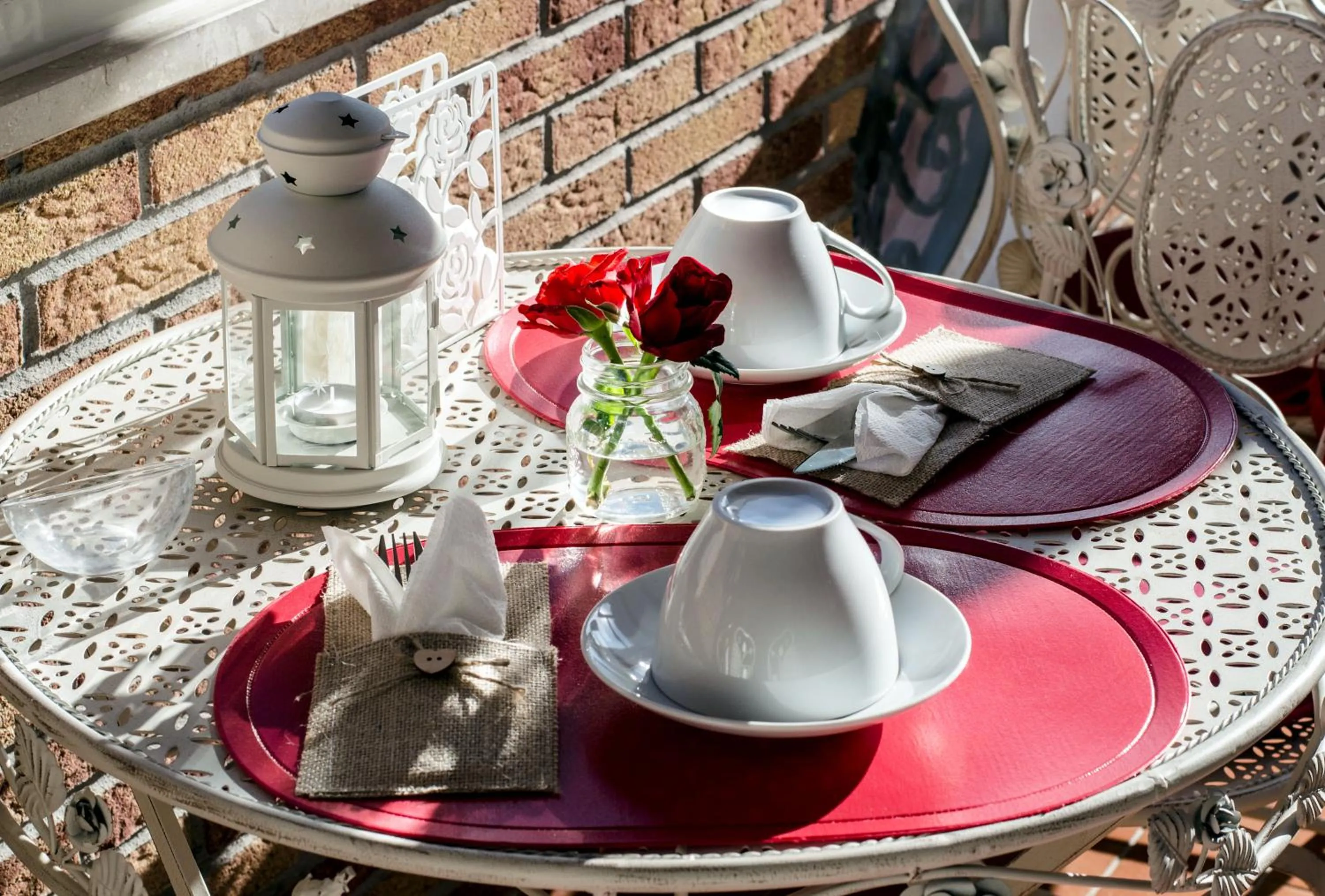 Communal lounge/ TV room in Villa Erasi