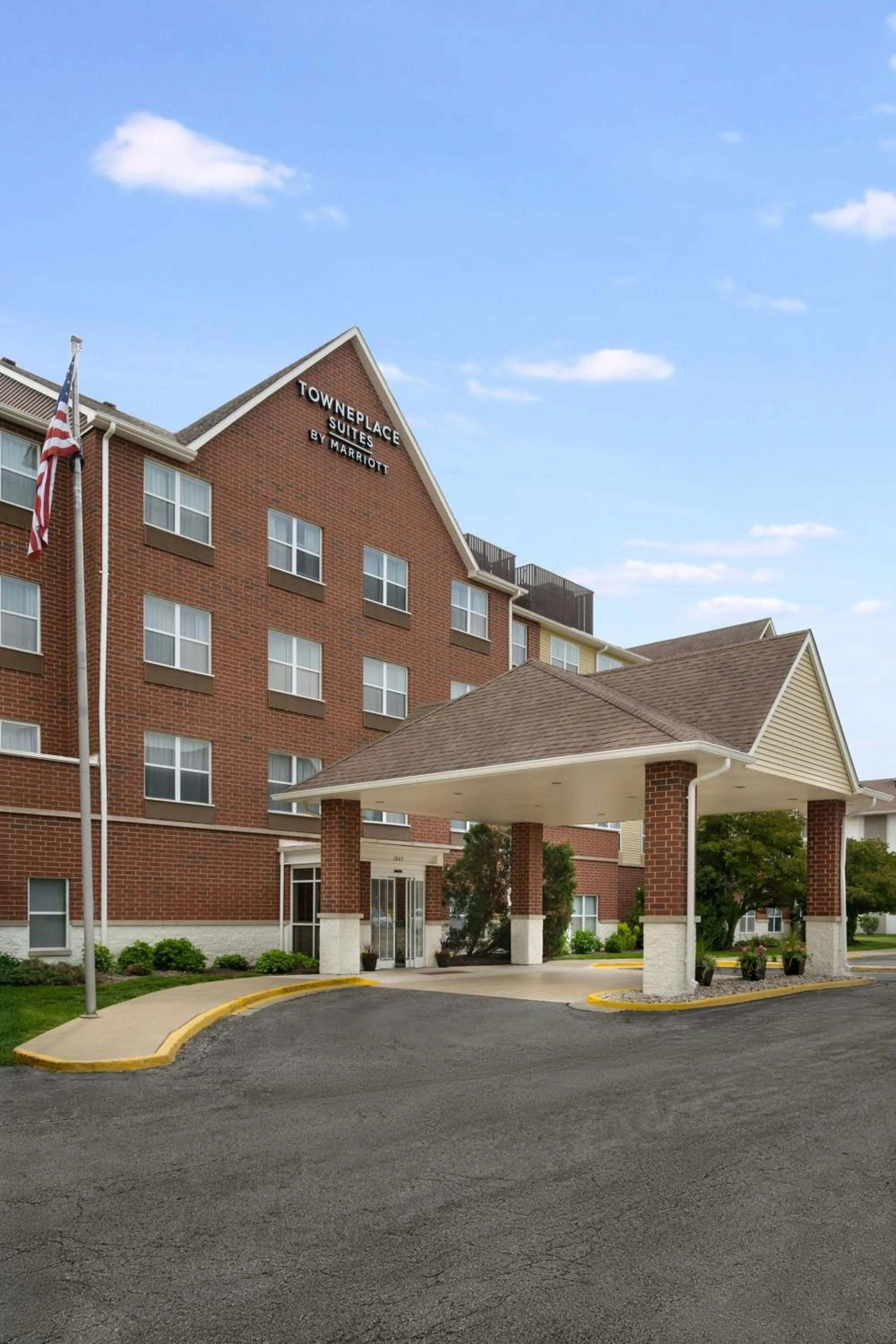 Property building in TownePlace Suites by Marriott Chicago Naperville