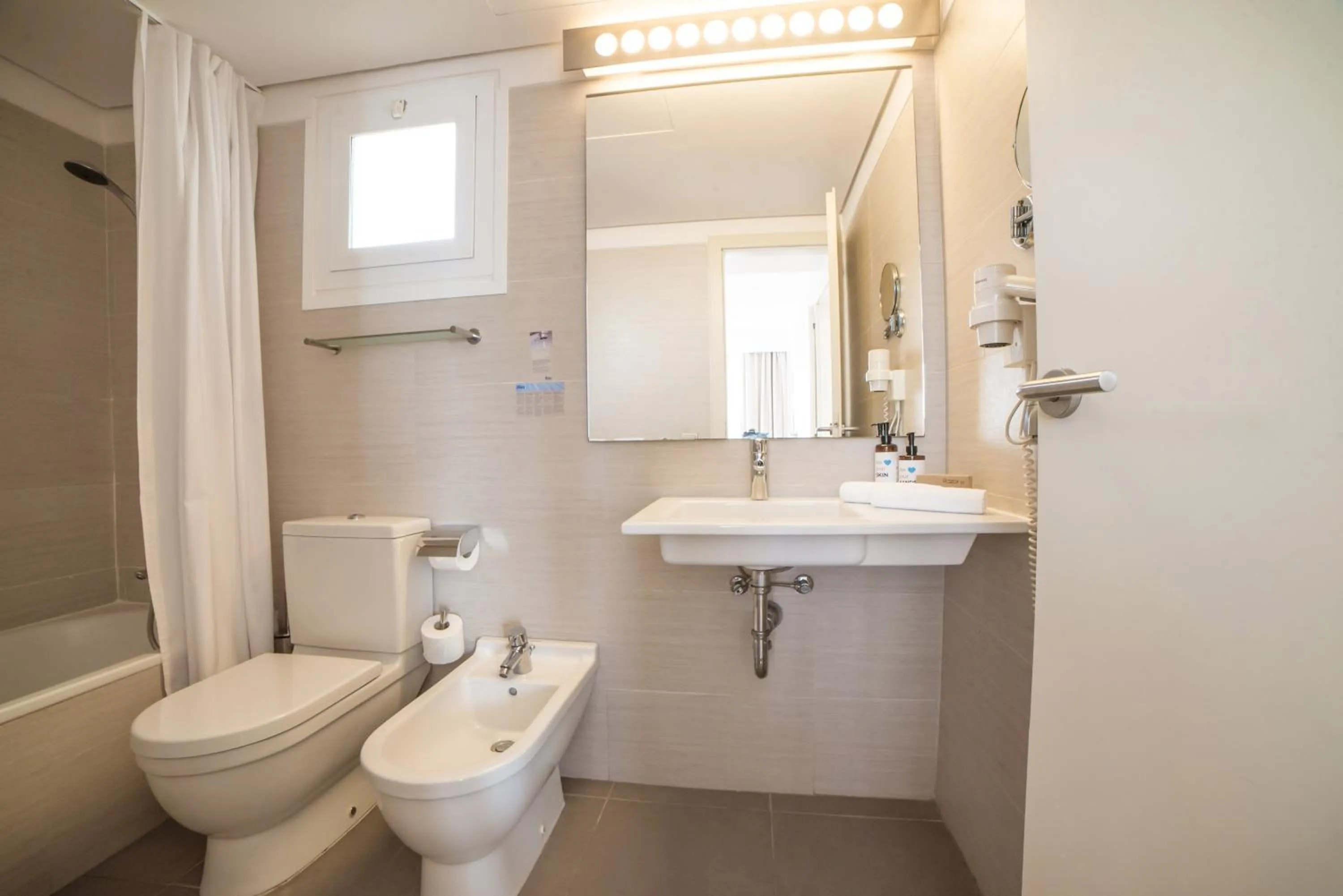 Bathroom in Blau Punta Reina