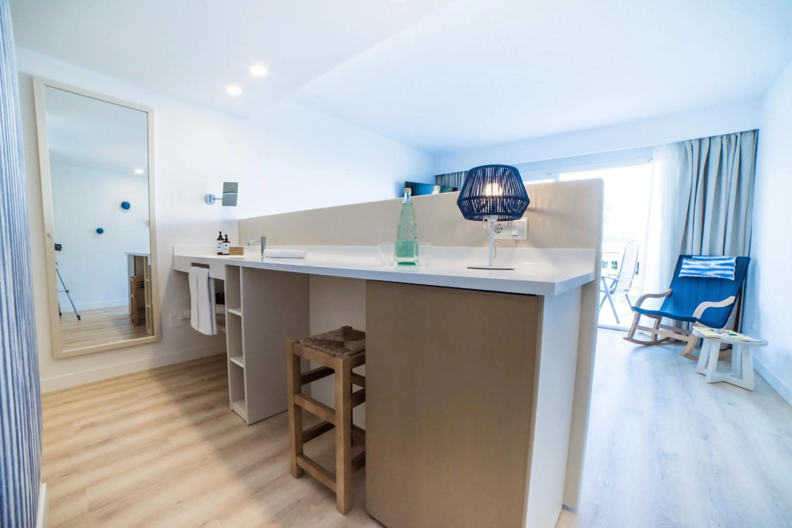 Photo of the whole room in Blau Punta Reina