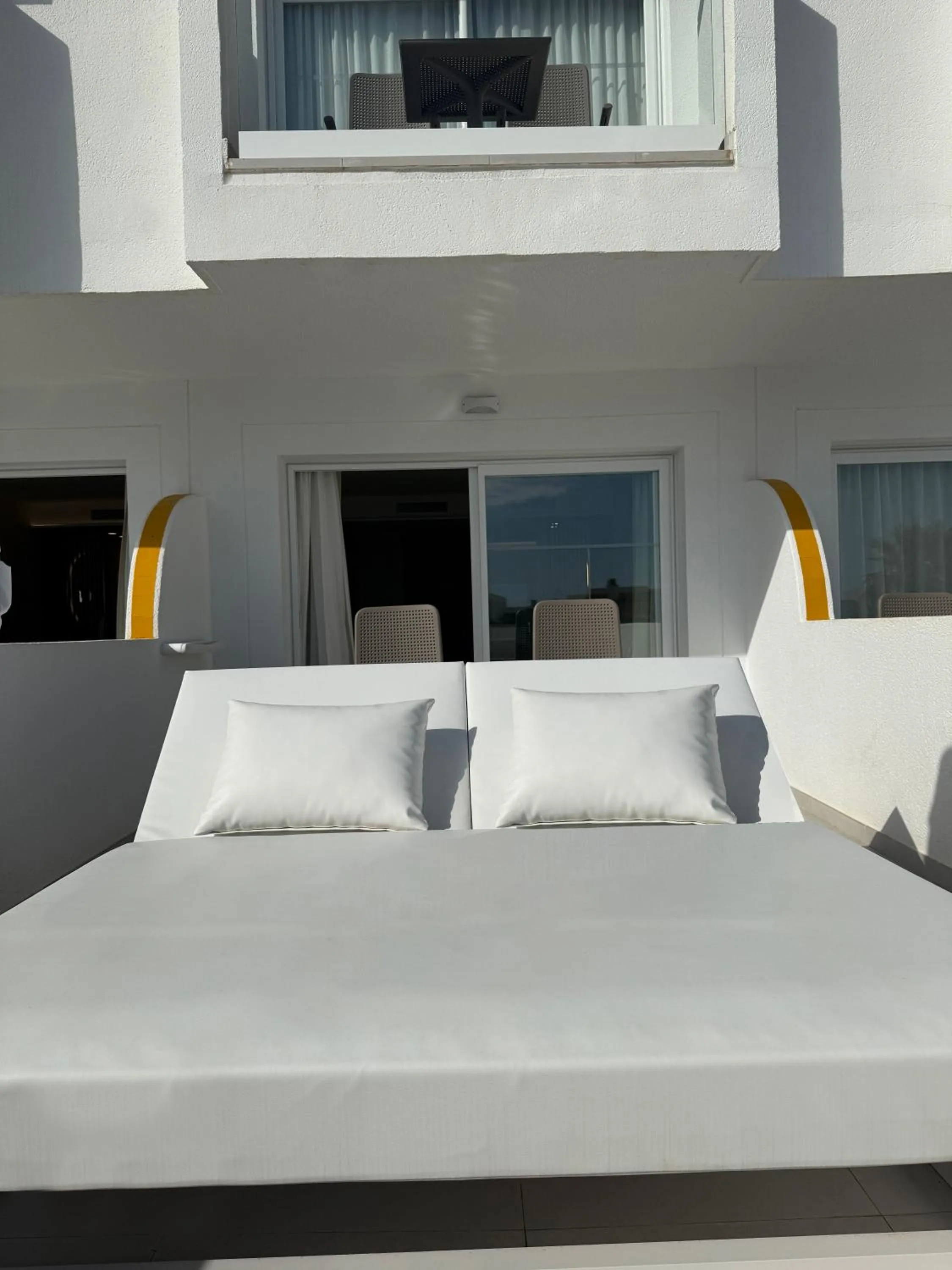 Balcony/Terrace, Bed in Blau Punta Reina