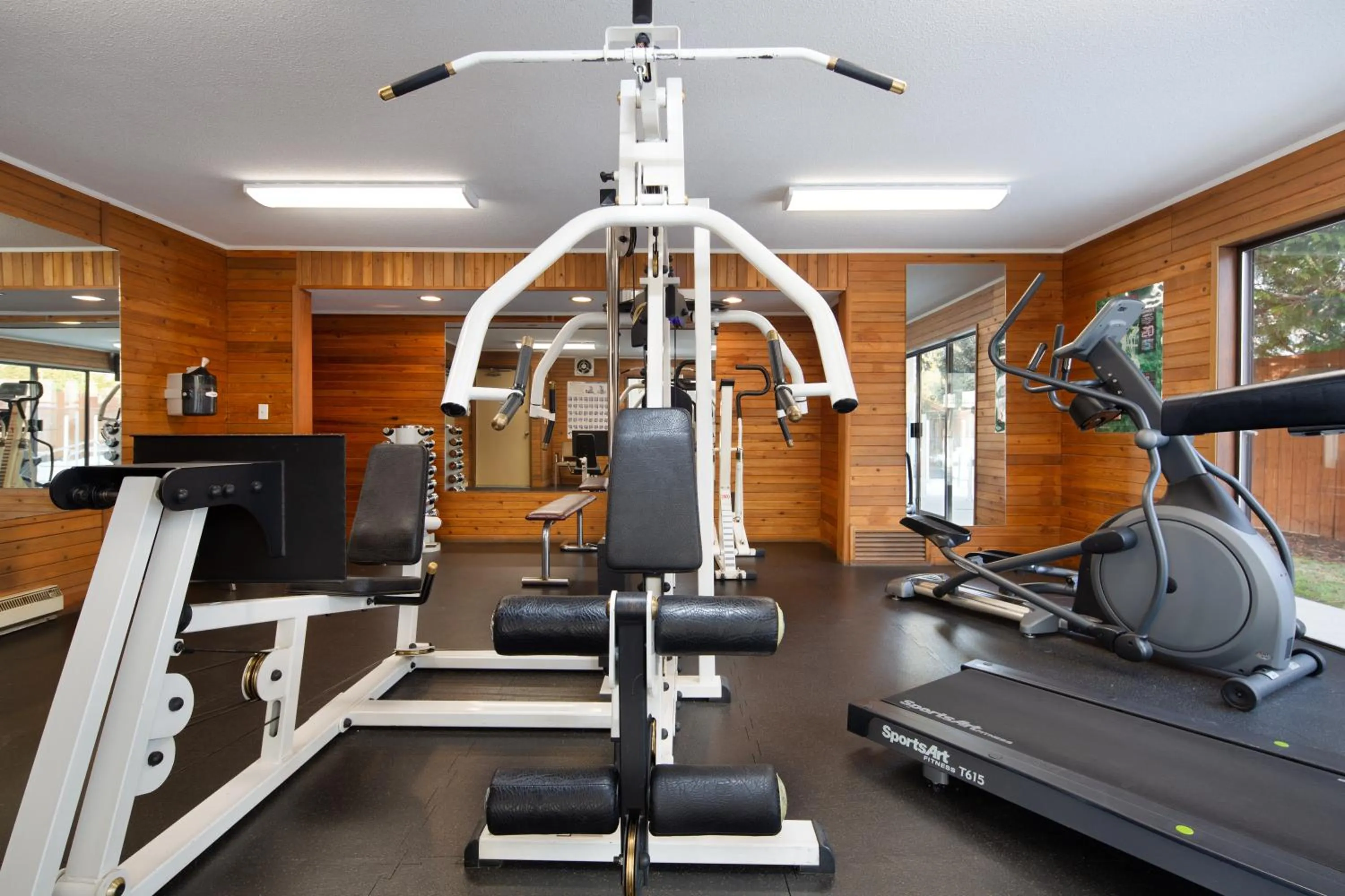 Fitness centre/facilities in Siesta Suites