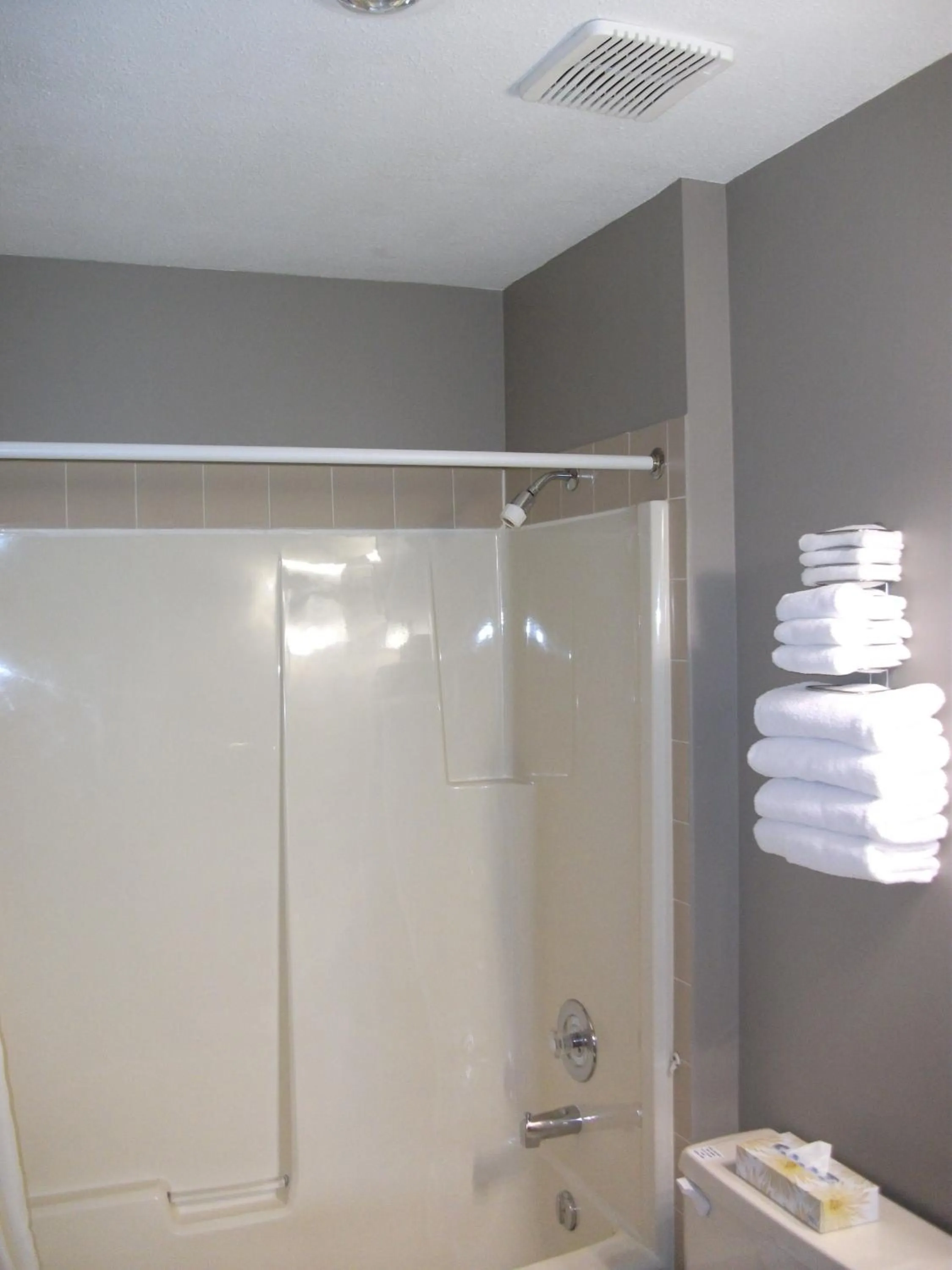 Bathroom in Siesta Suites