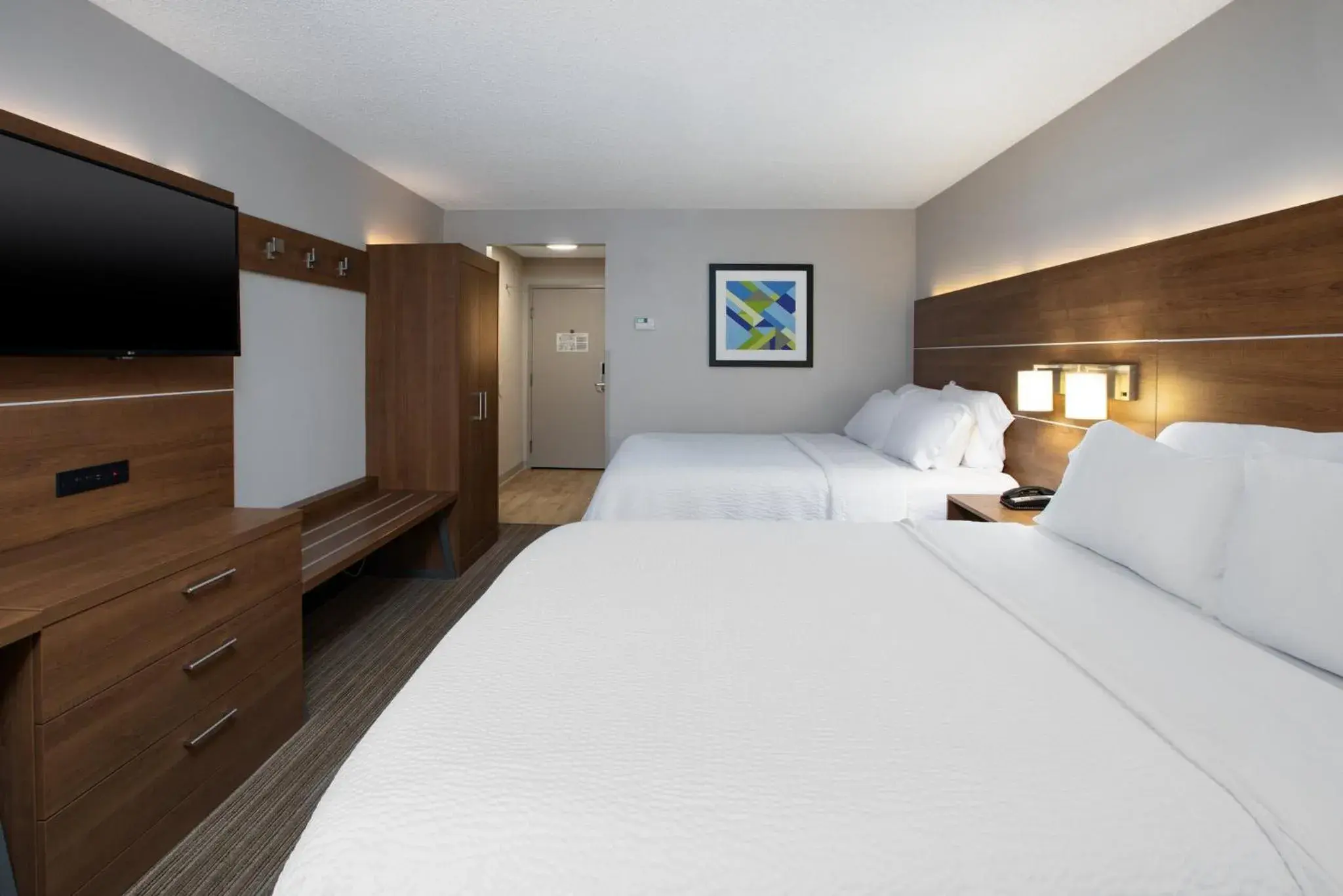 Standard Room with Two Queen Beds in Holiday Inn Express Hotel & Suites Delaware-Columbus Area by IHG Standard Room with Two Queen Beds in Holiday Inn Express Hotel & Suites Delaware-Columbus Area by IHG