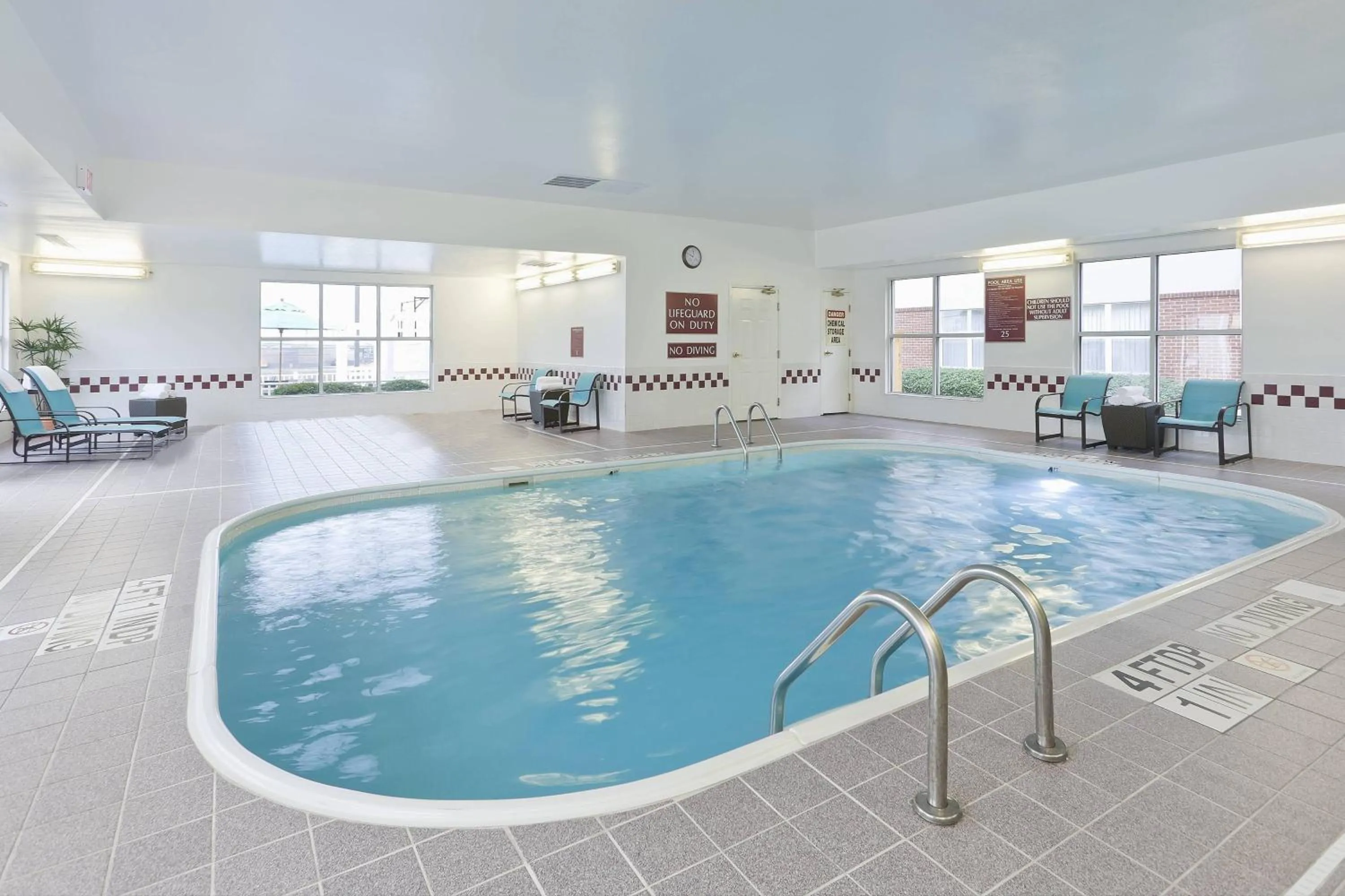 Swimming pool in Residence Inn by Marriott Dallas Lewisville